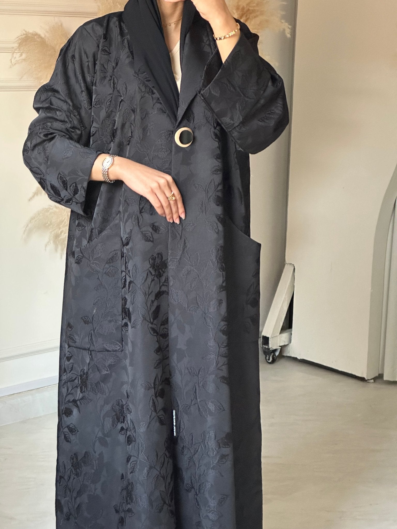 C 0664 Black Coat Abaya