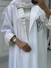 C 0678 White Abaya