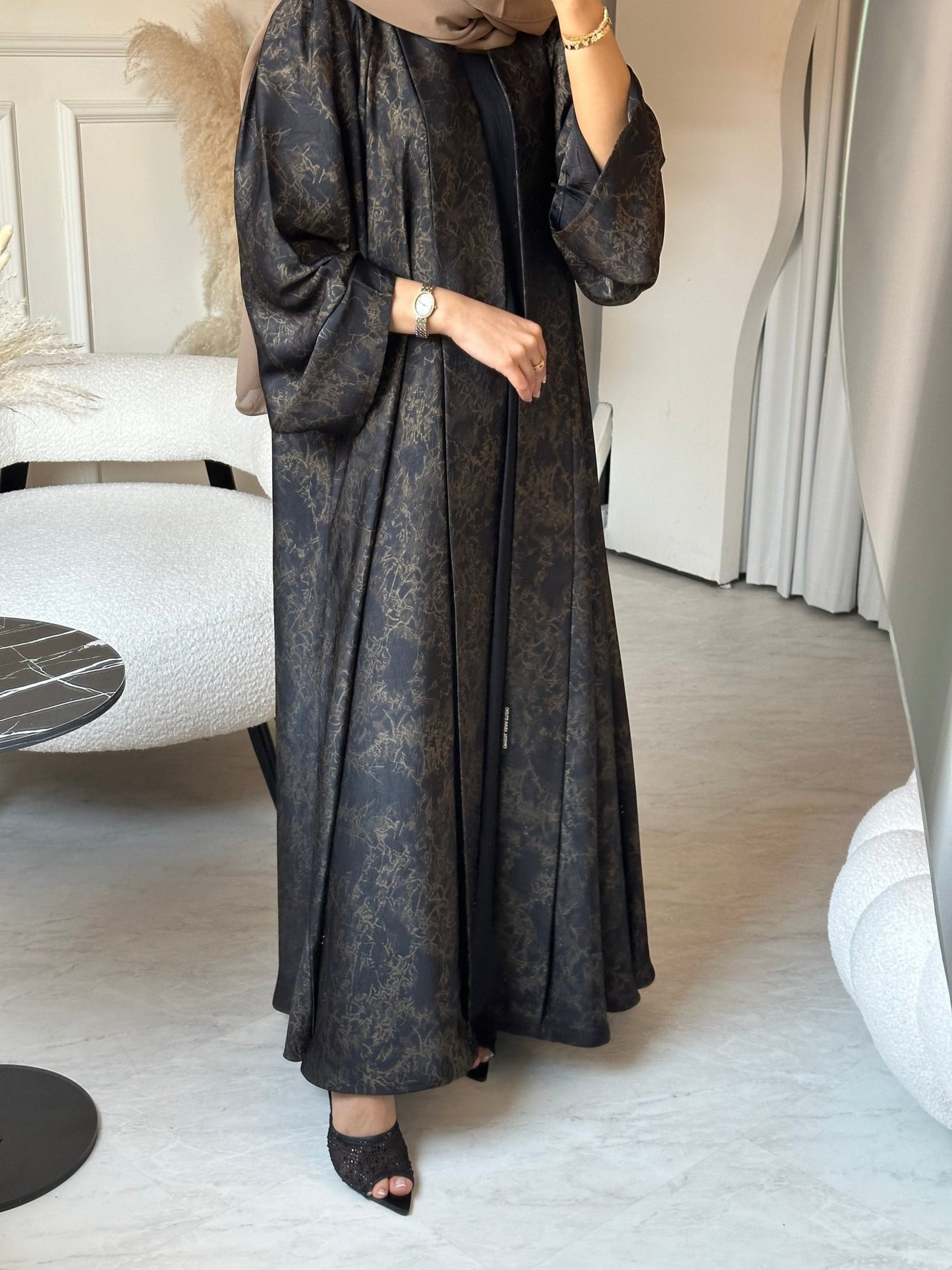 C 0682 - 02 Gold Metallic Printed Abaya