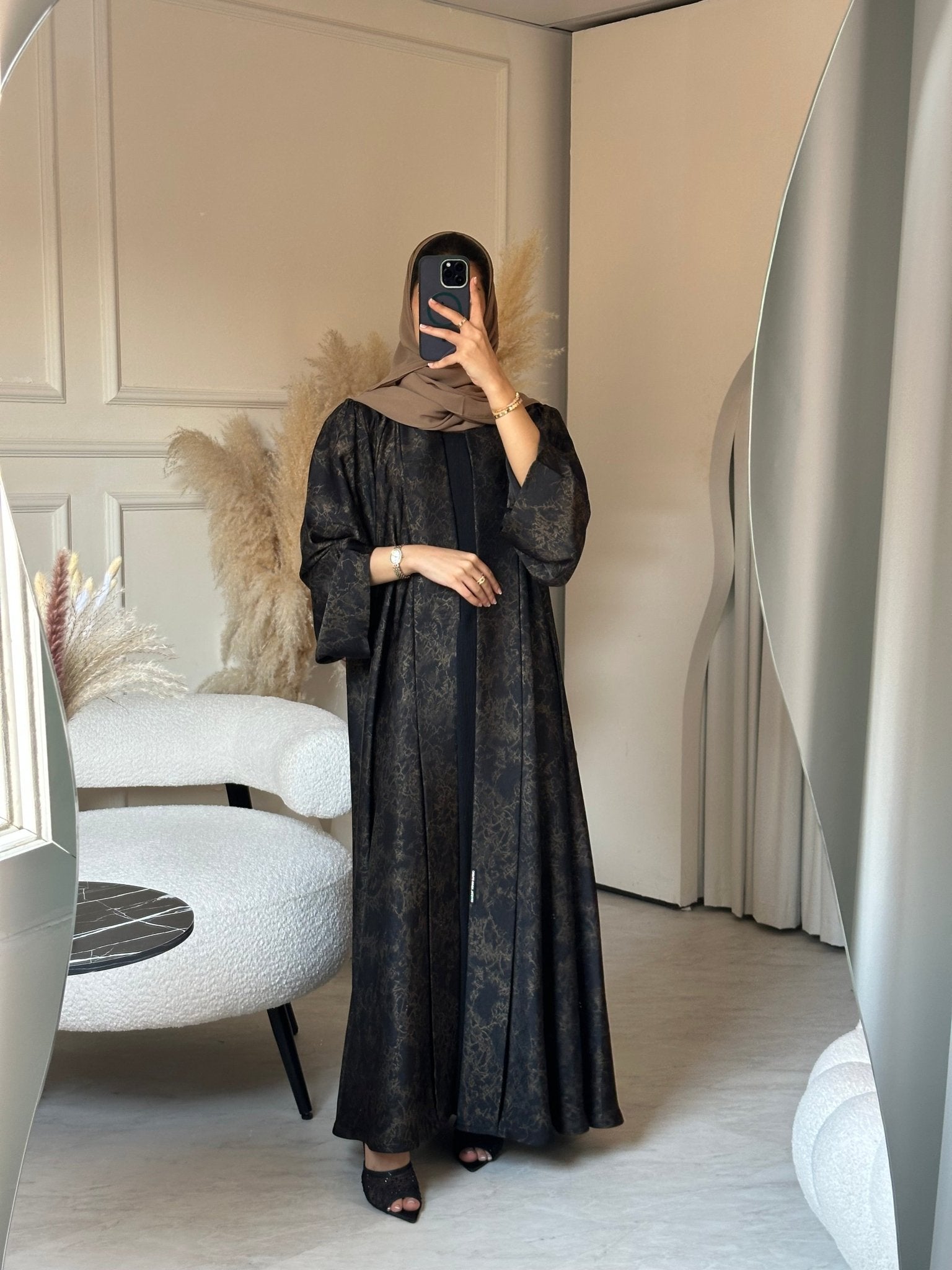 C 0682 - 02 Gold Metallic Printed Abaya