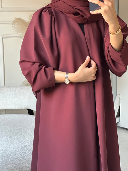 C 0683 Maroon Abaya