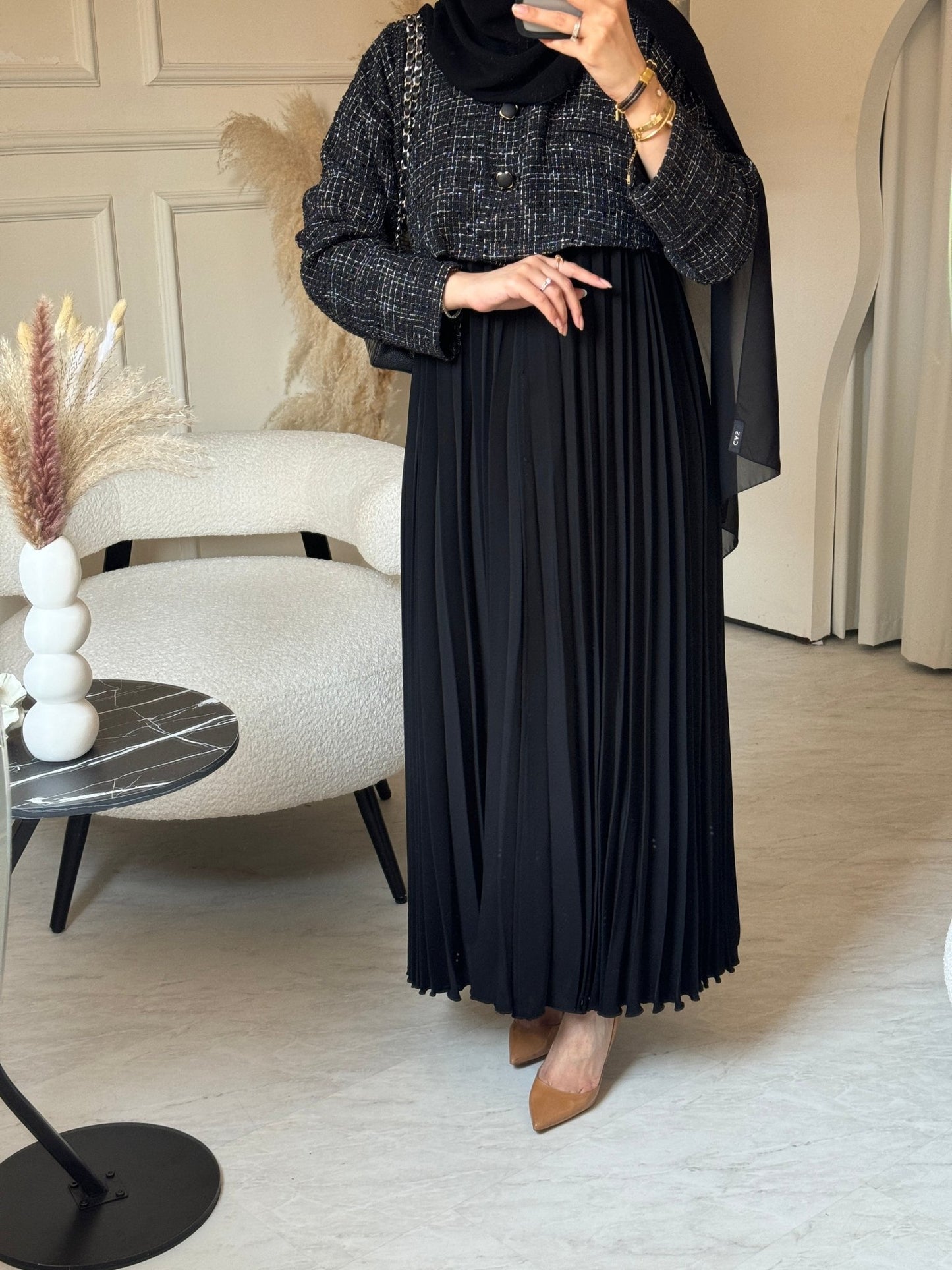 C 0684 Black Tweed Winter Abaya