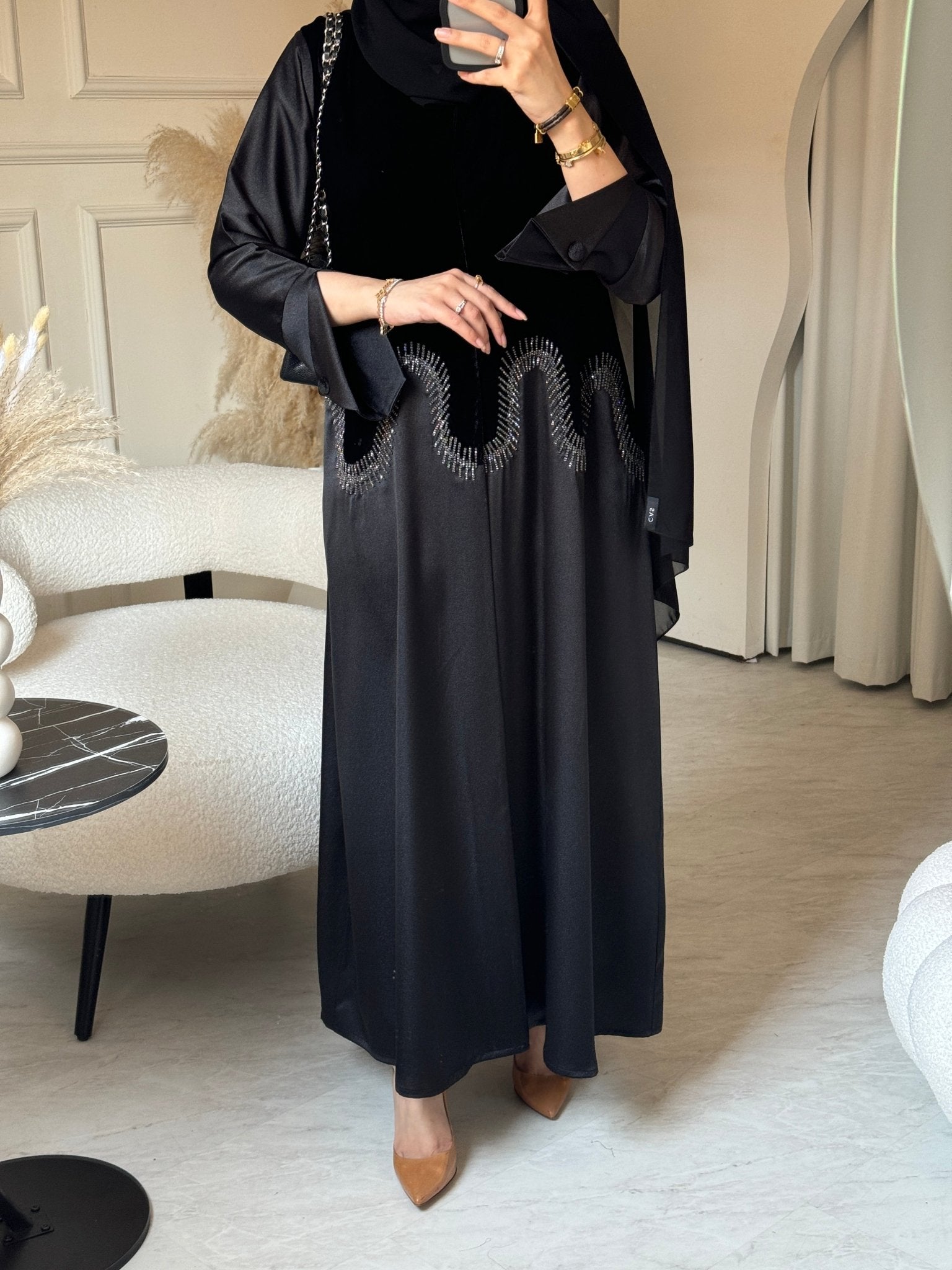 C 0686 Black Velvet Winter Abaya