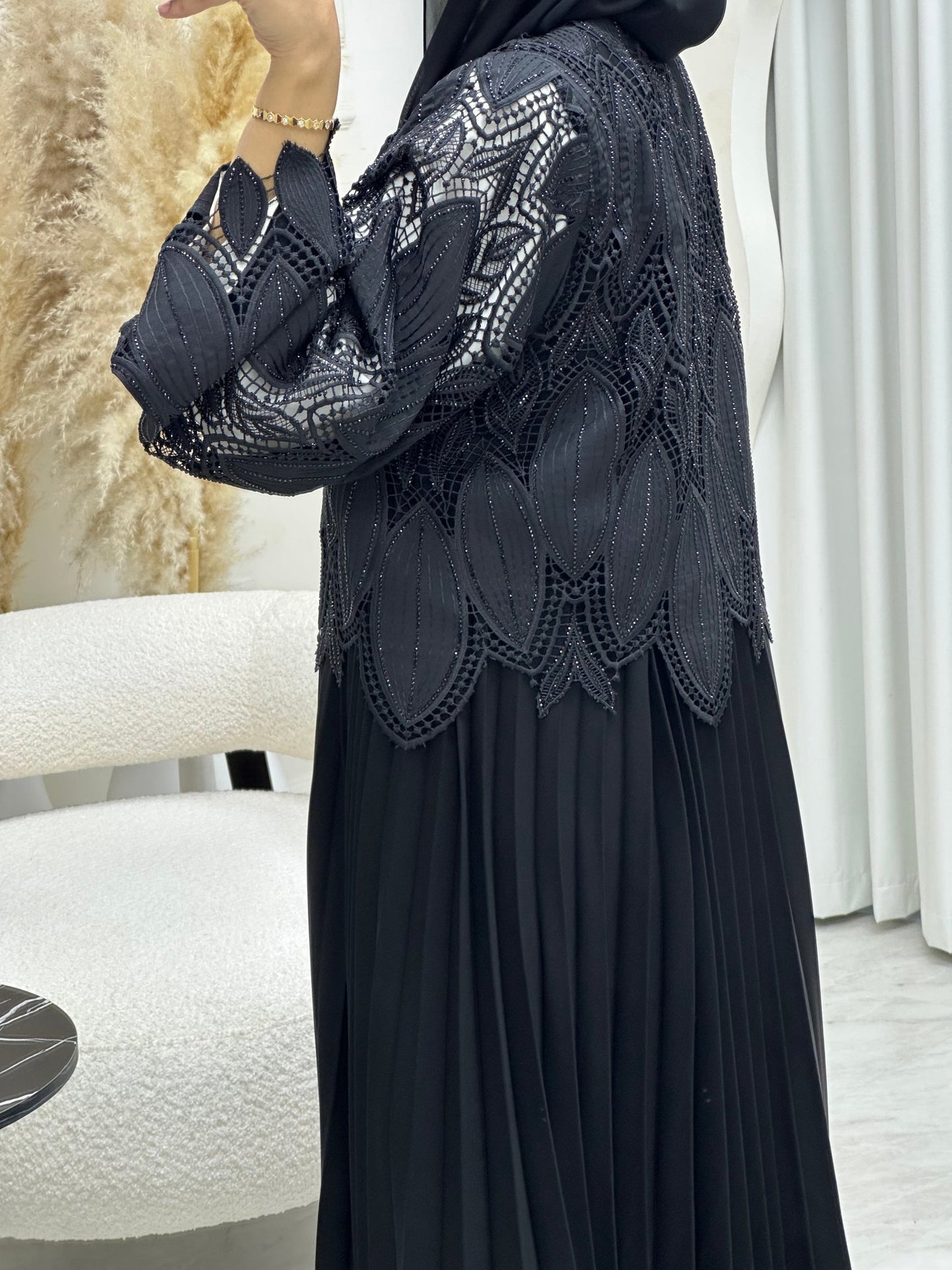 C 0689 Black Pleated Ramadan Abaya