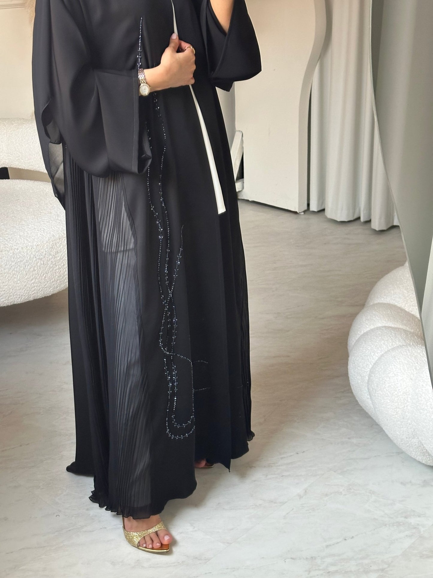 C 0695 Pleated Black Abaya