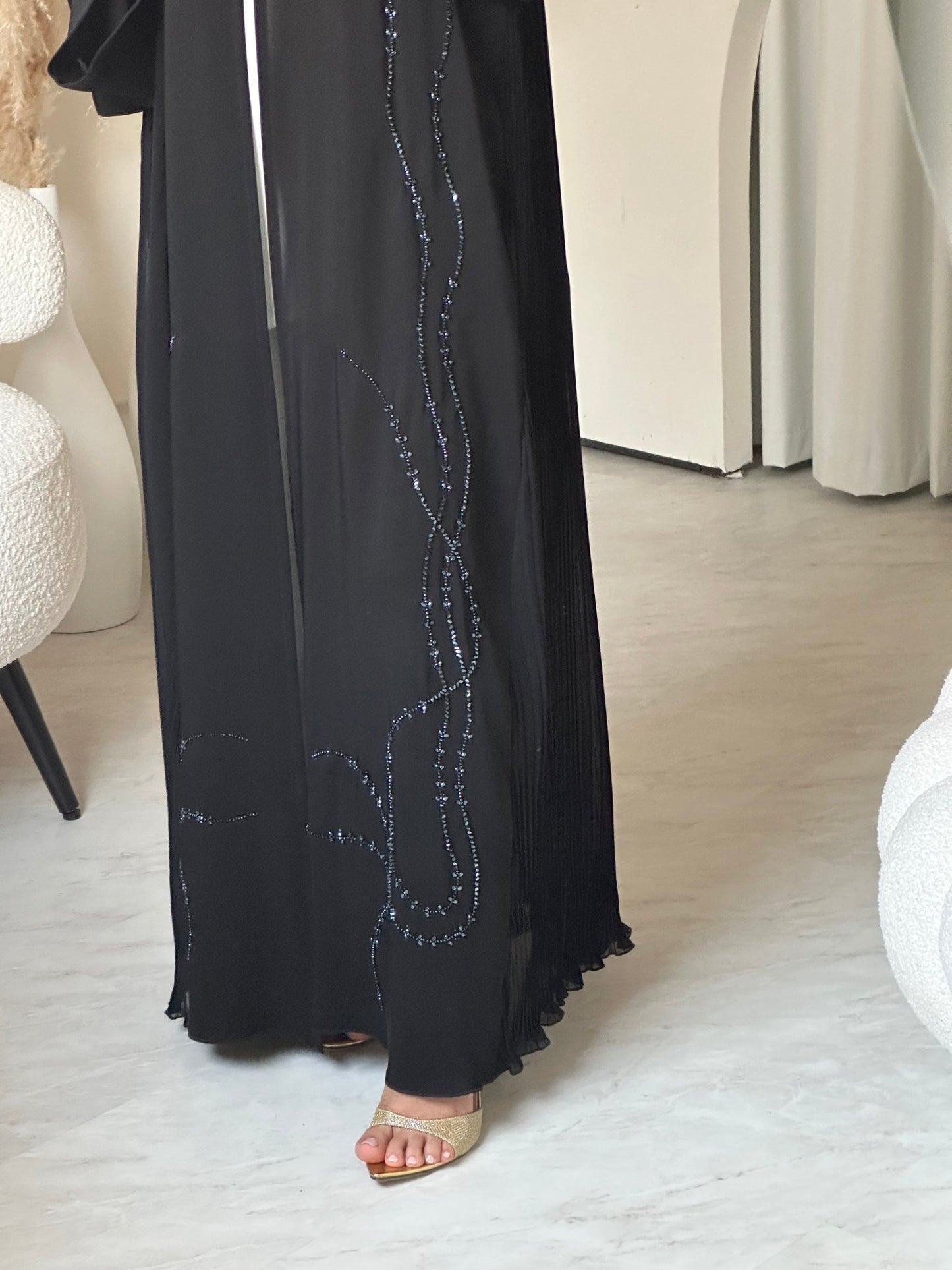 C 0695 Pleated Black Abaya