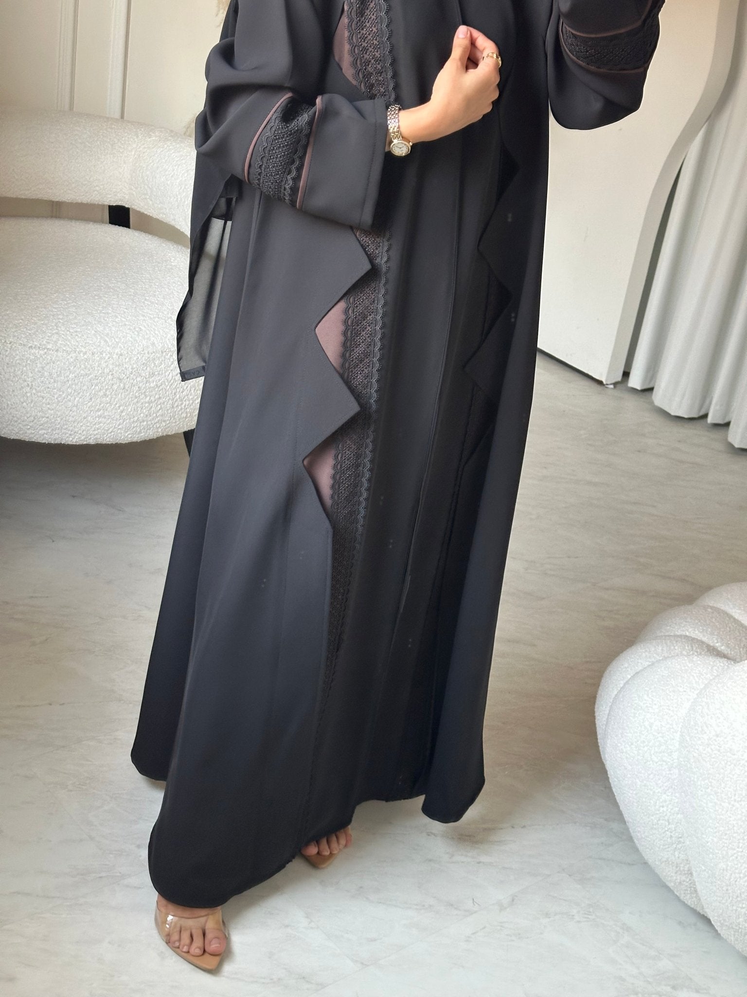 C 0705 Brown Black Abaya