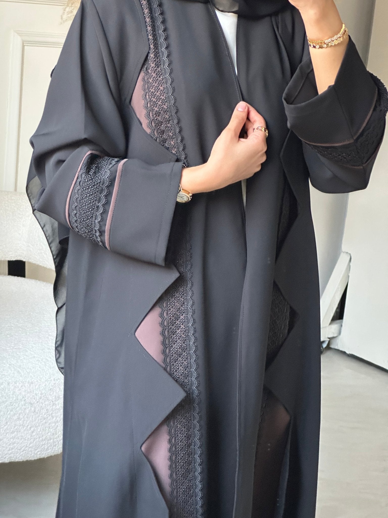 C 0705 Brown Black Abaya