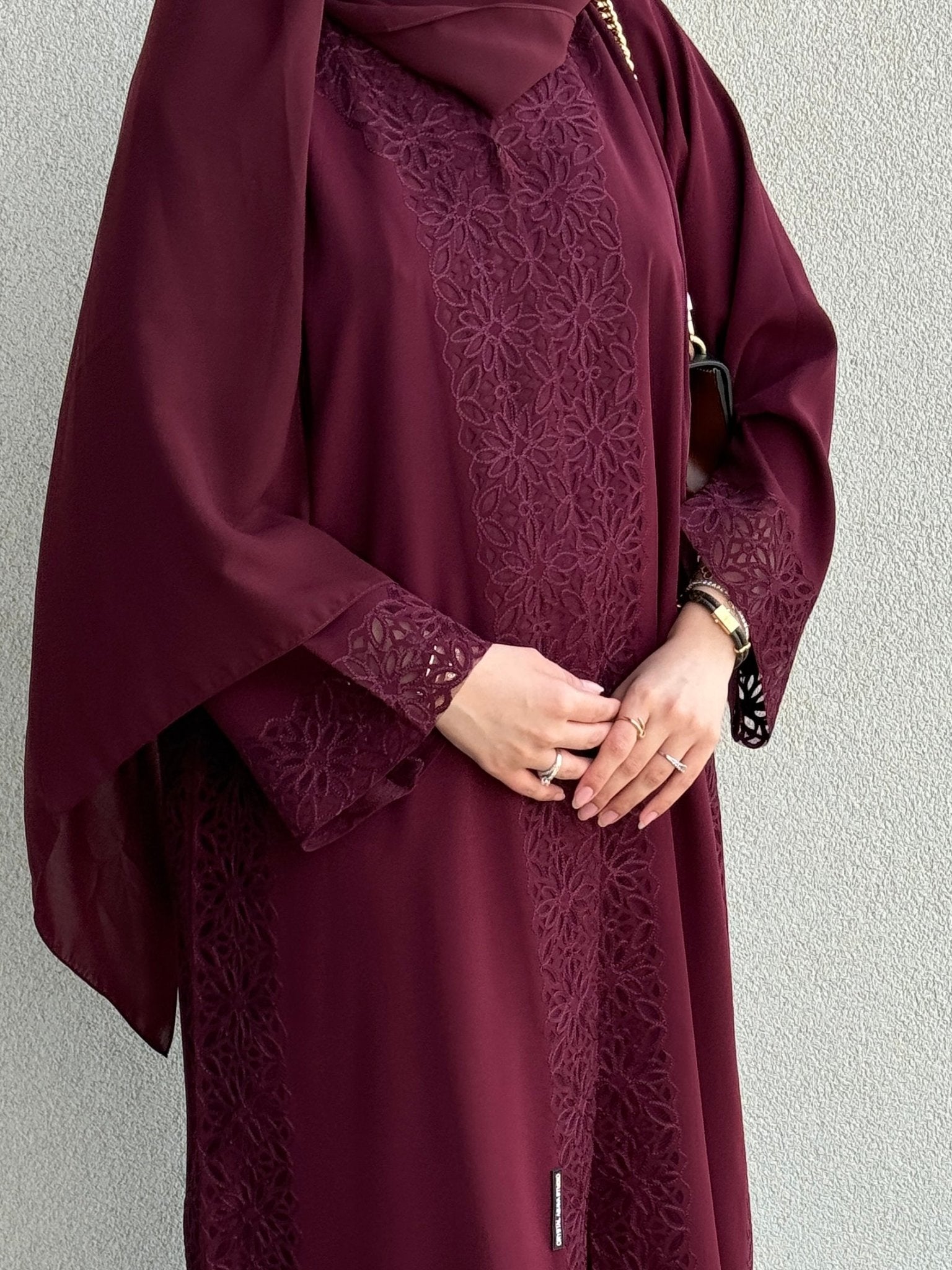 C 0716 Maroon Abaya