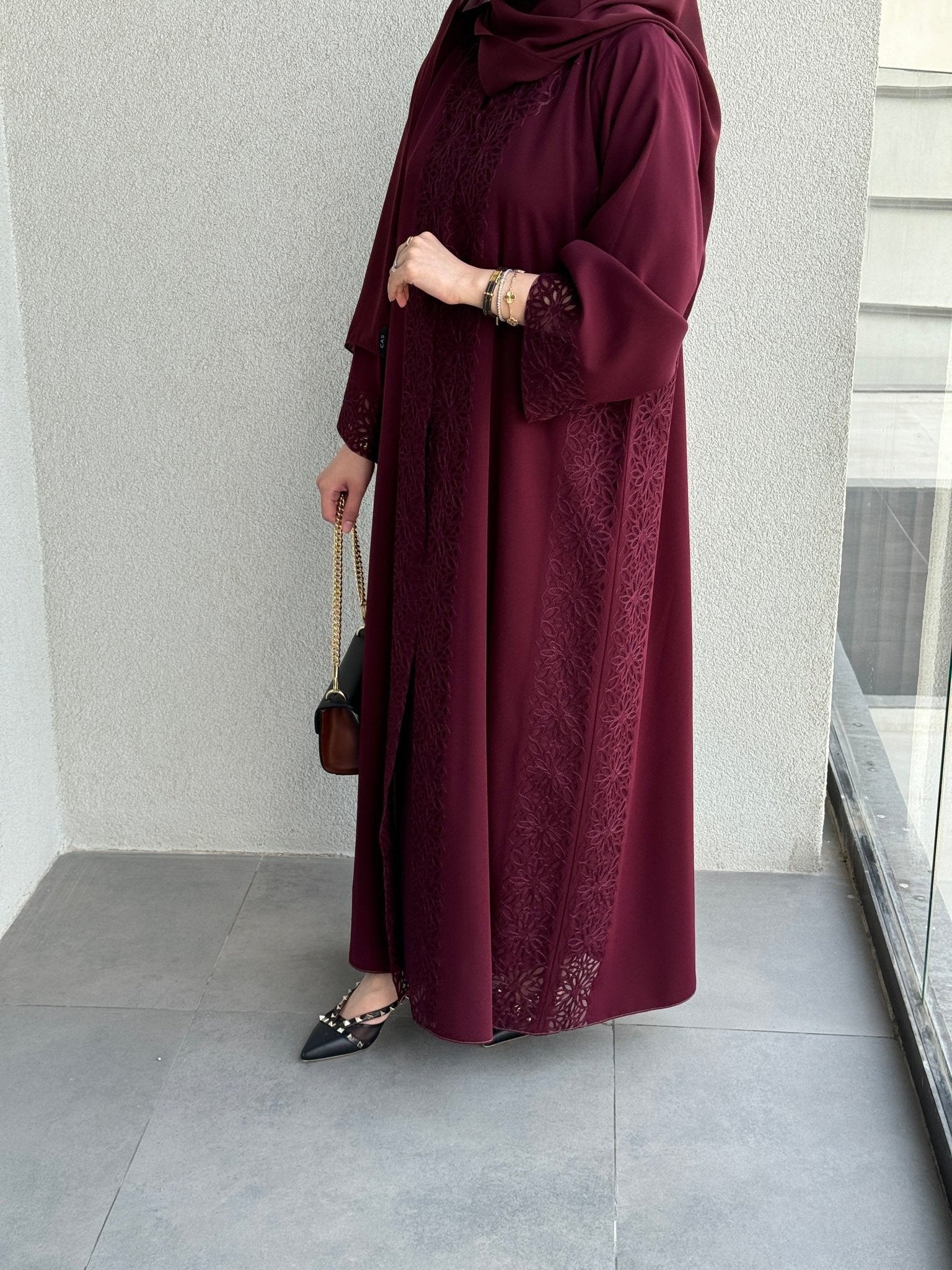 C 0716 Maroon Abaya