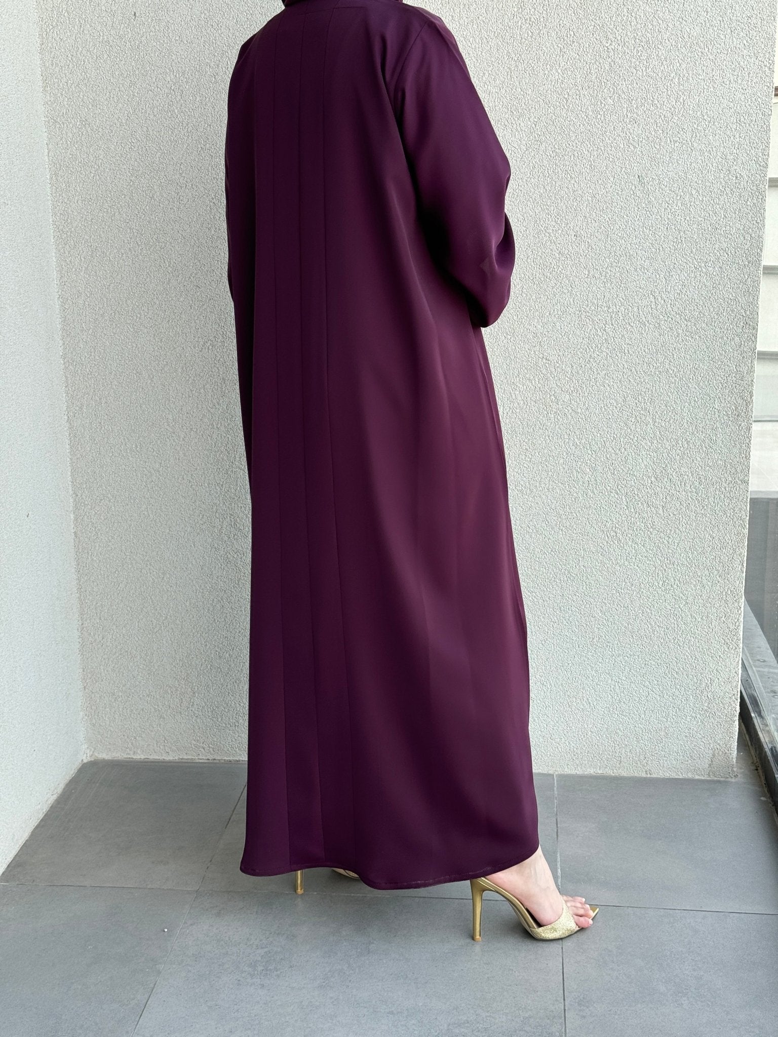 C 0717 Purple Abaya