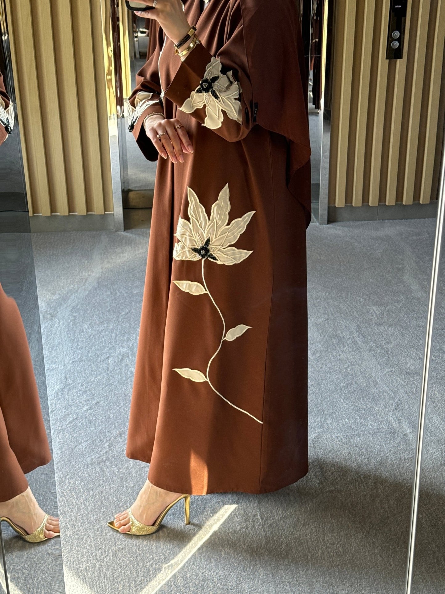 C 0718 Camel Floral Abaya