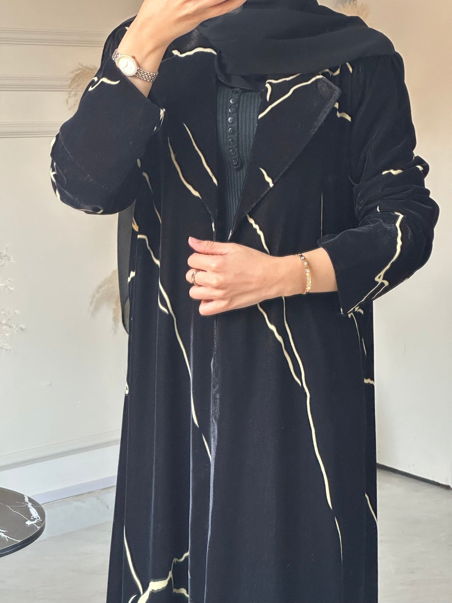 C 0724 Velvet Coat Black Abaya