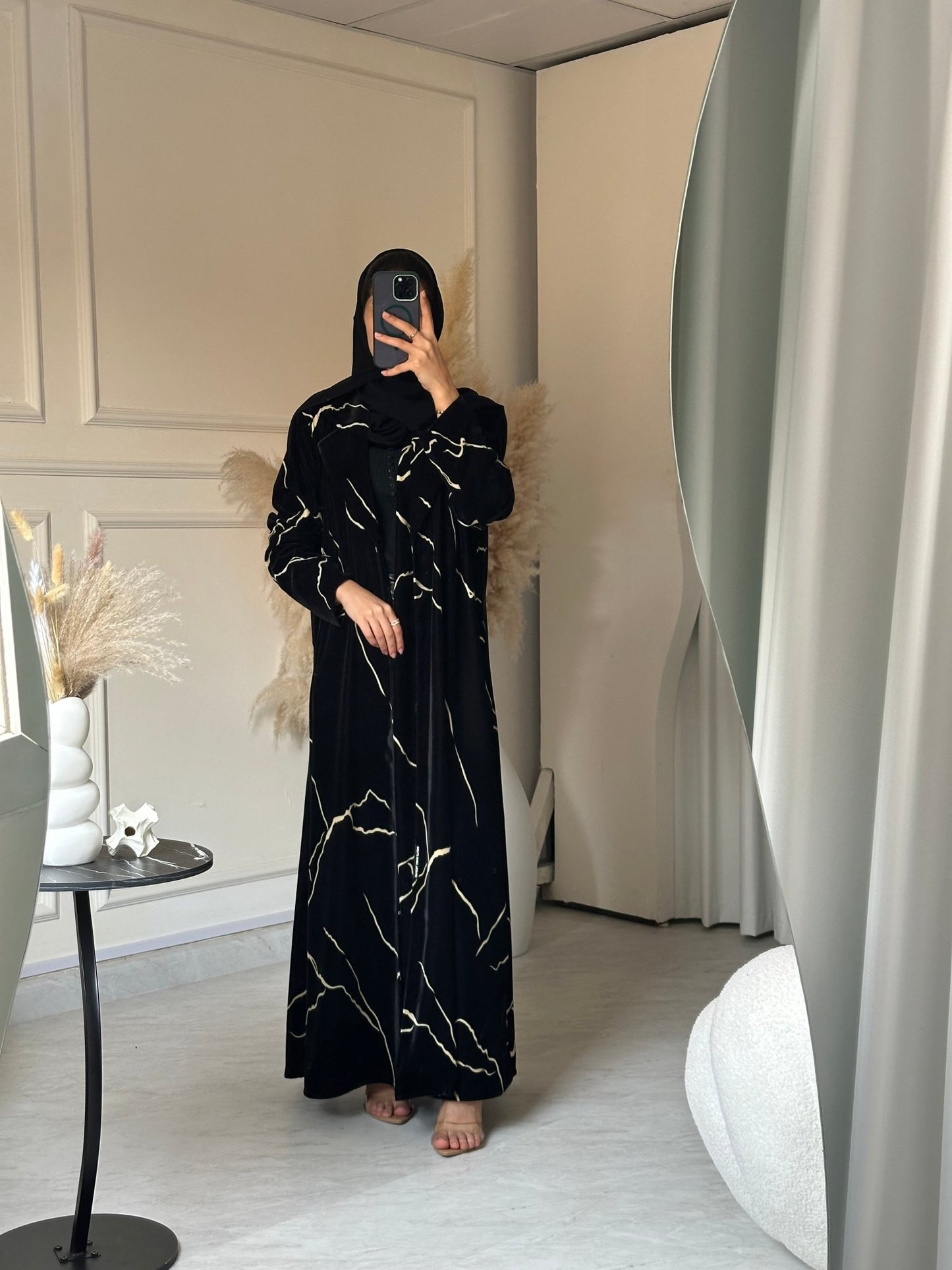 C 0724 Velvet Coat Black Abaya