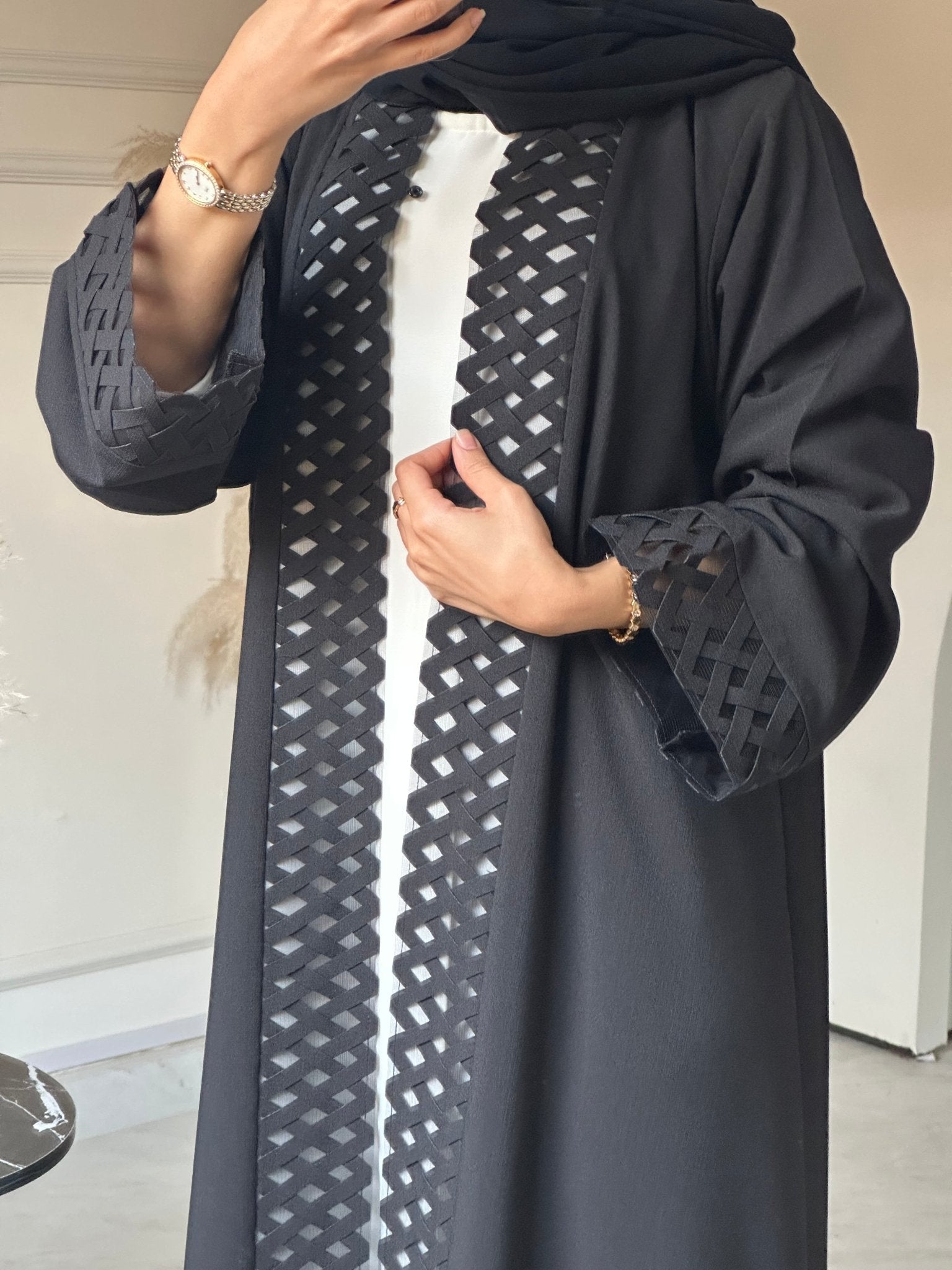 C 0727 Black Abaya