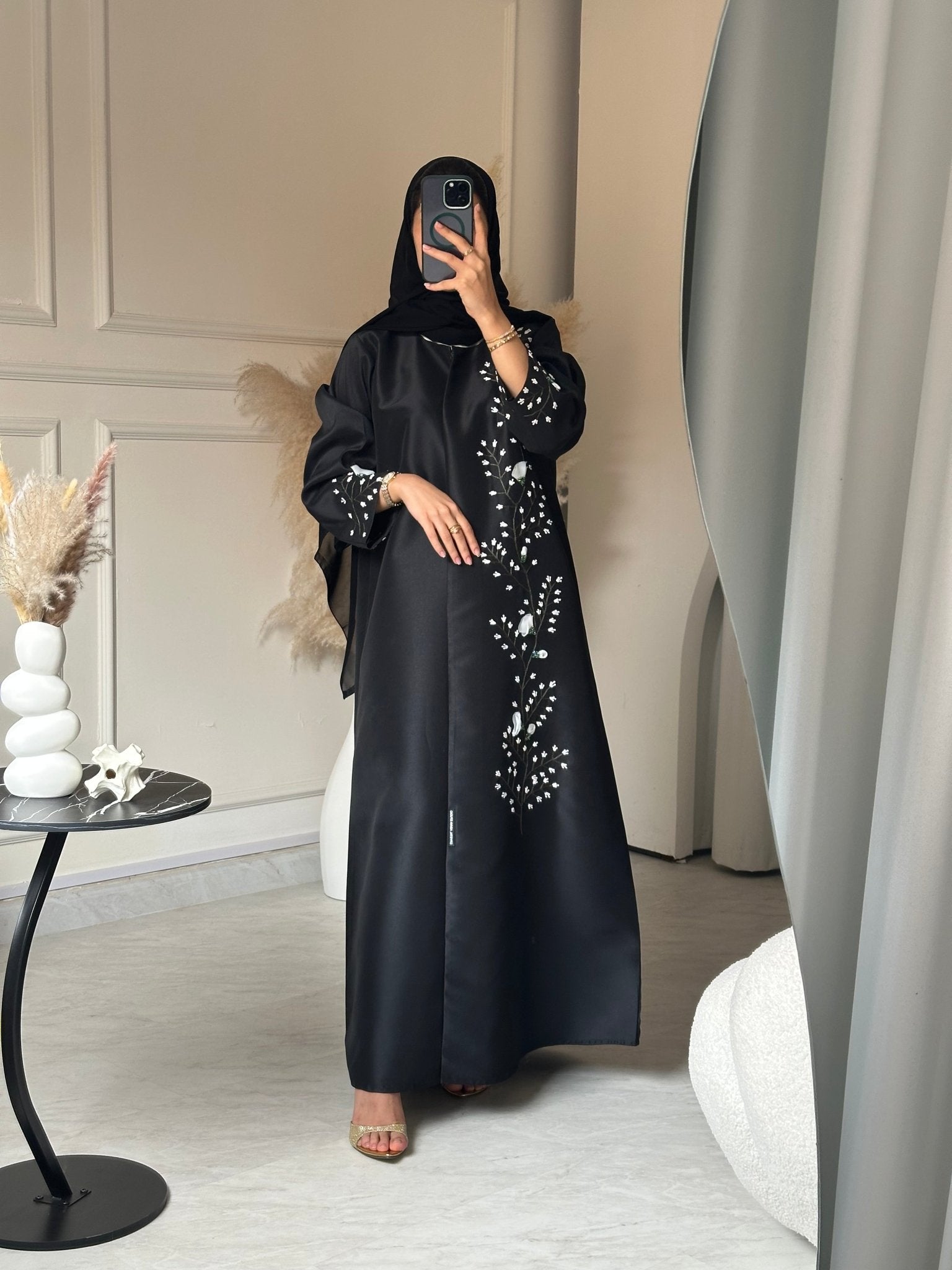 C 0729 Handwork Black Abaya