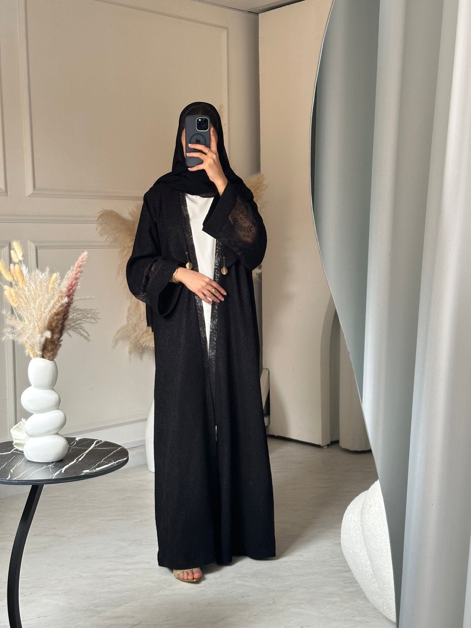 C 0739 Black Abaya