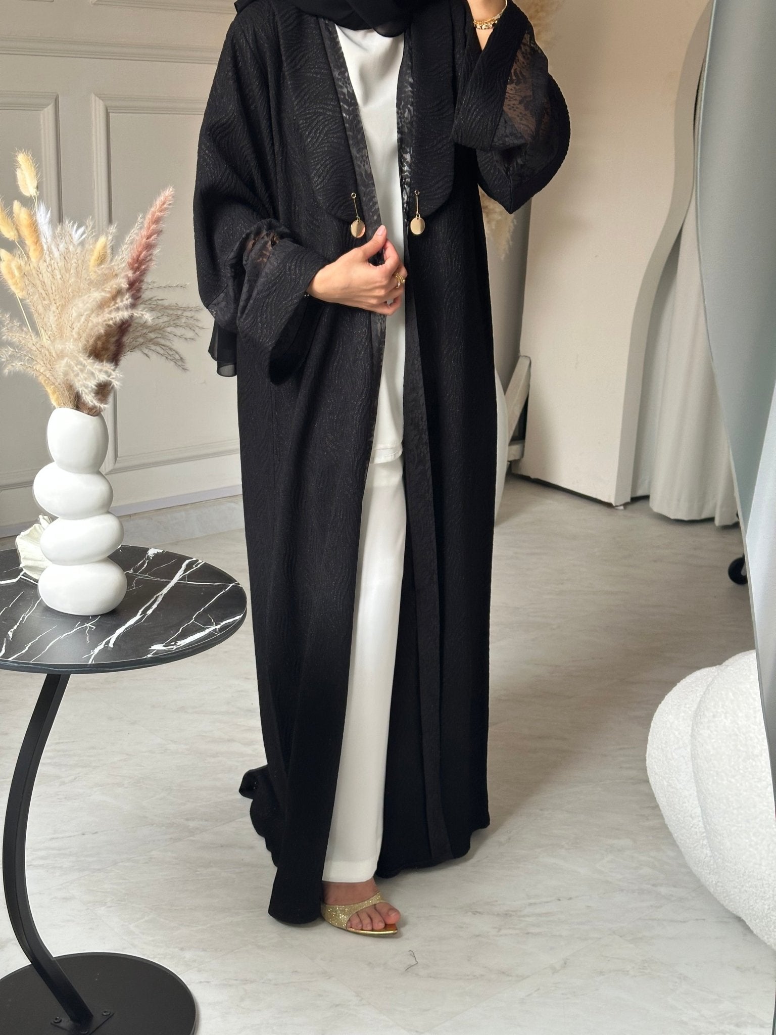 C 0739 Black Abaya