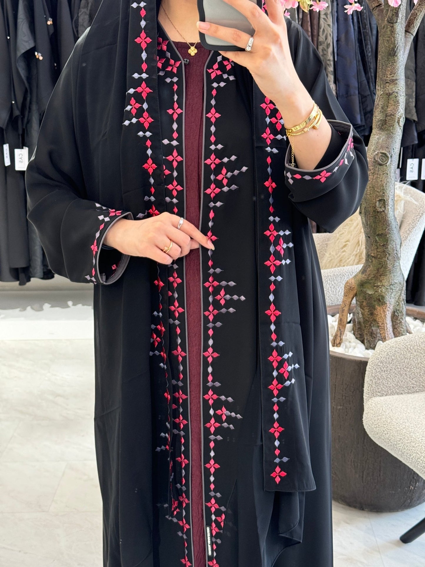 C 0747 Black Abaya