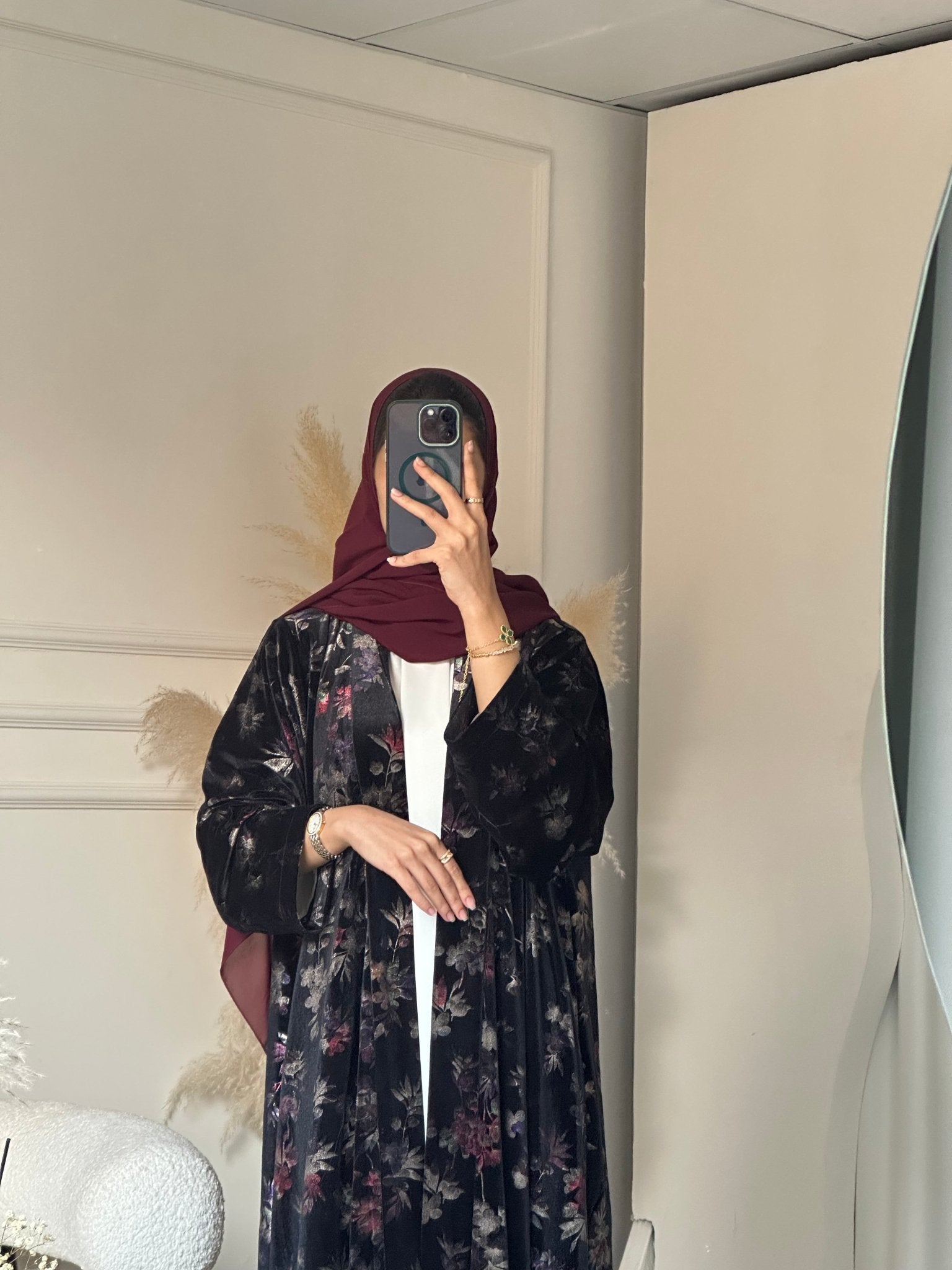 C 0749 Floral Burgundy Abaya