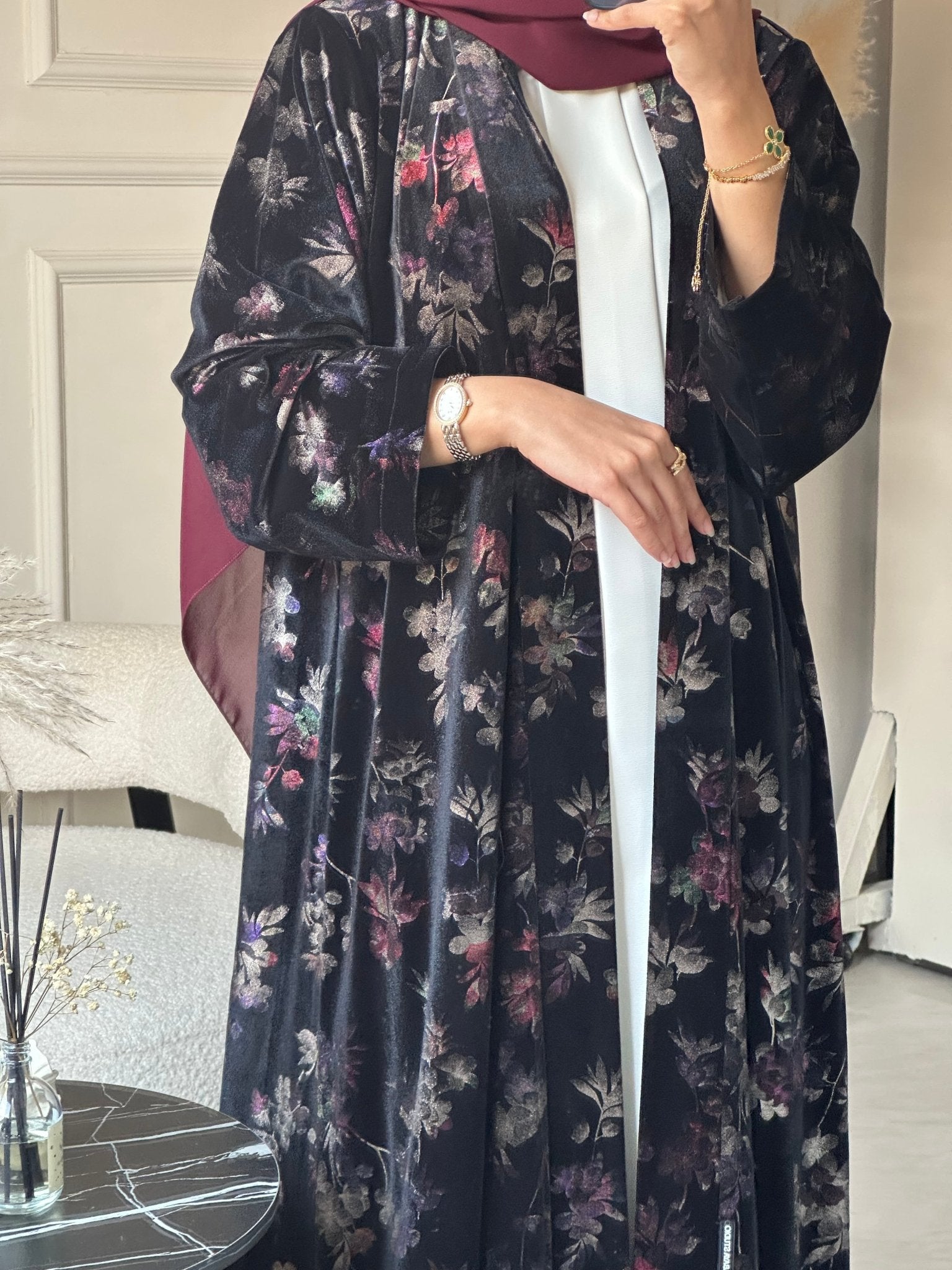 C 0749 Floral Burgundy Abaya
