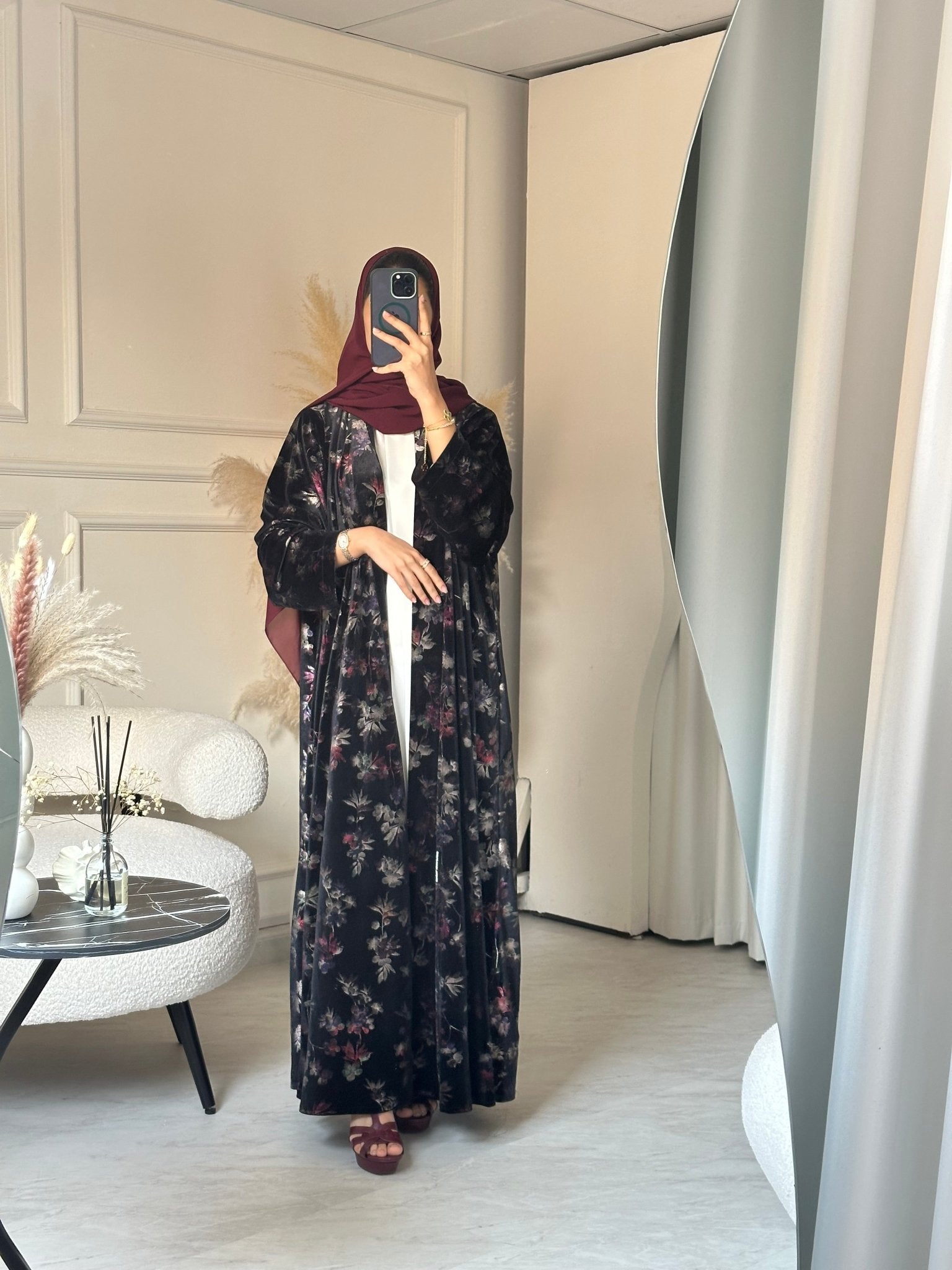 C 0749 Floral Burgundy Abaya
