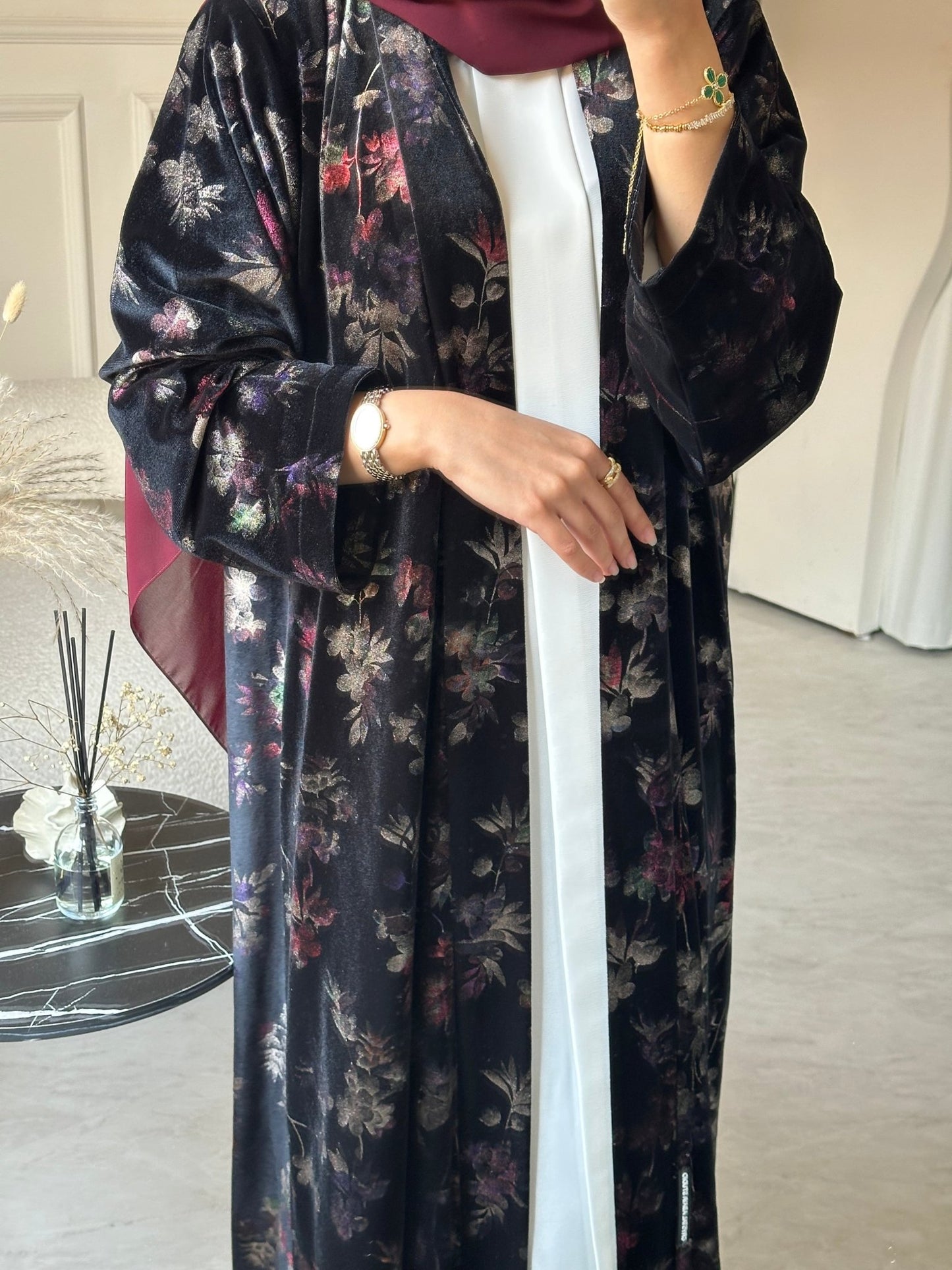 C 0749 Floral Burgundy Abaya