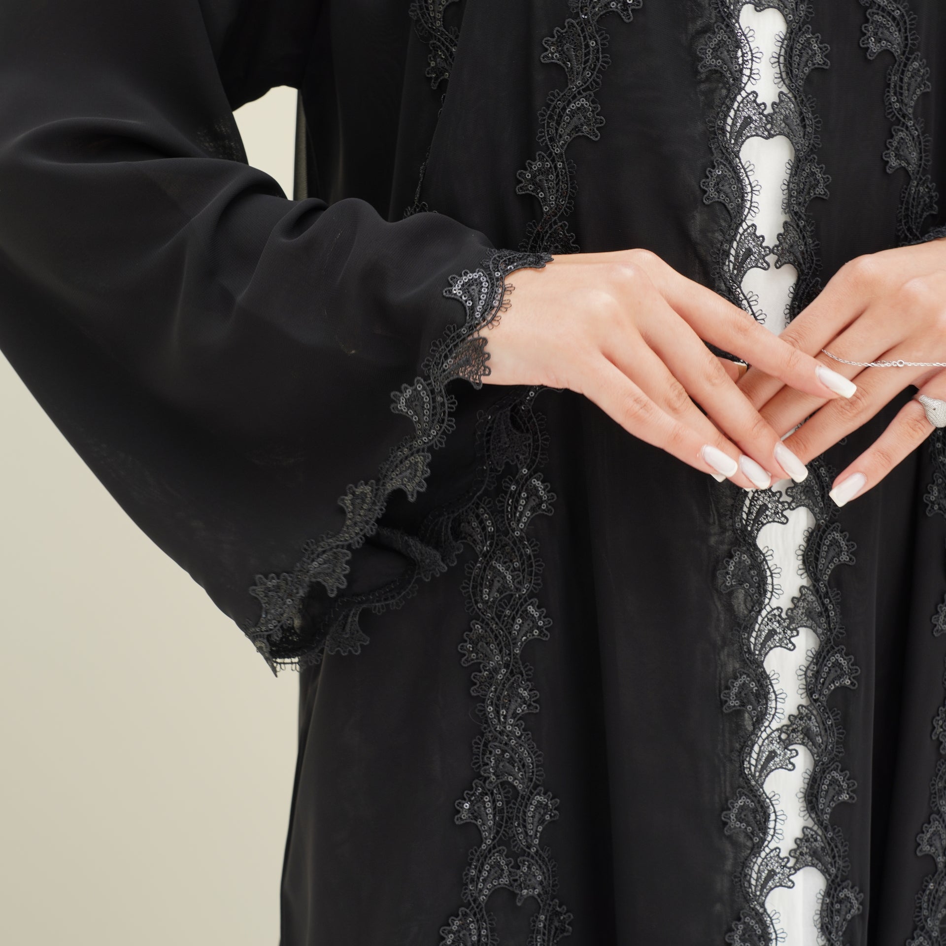 C 0762 Black Lace Abaya