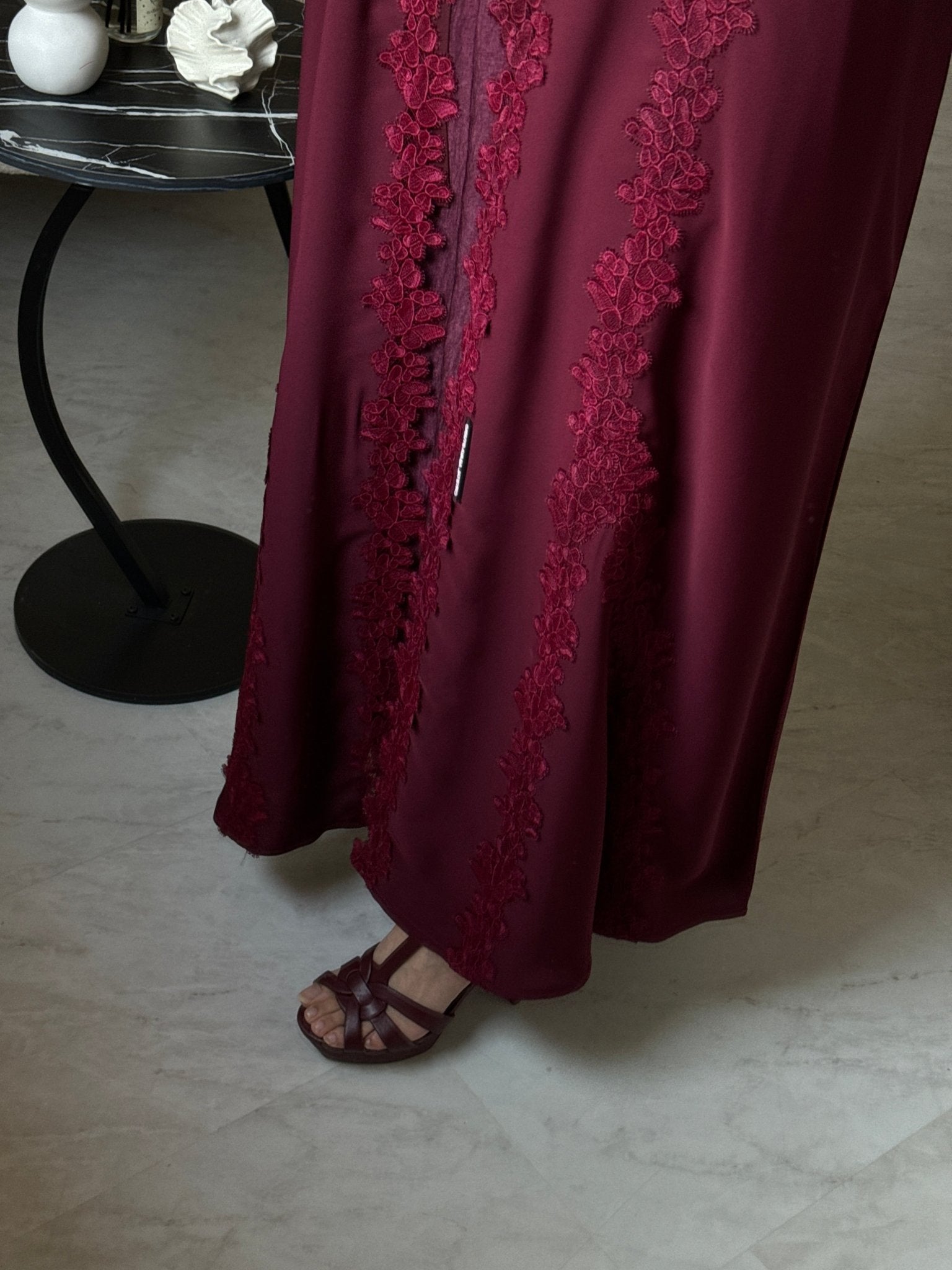 C 0775 - 01 Burgundy Butterfly Lace Abaya