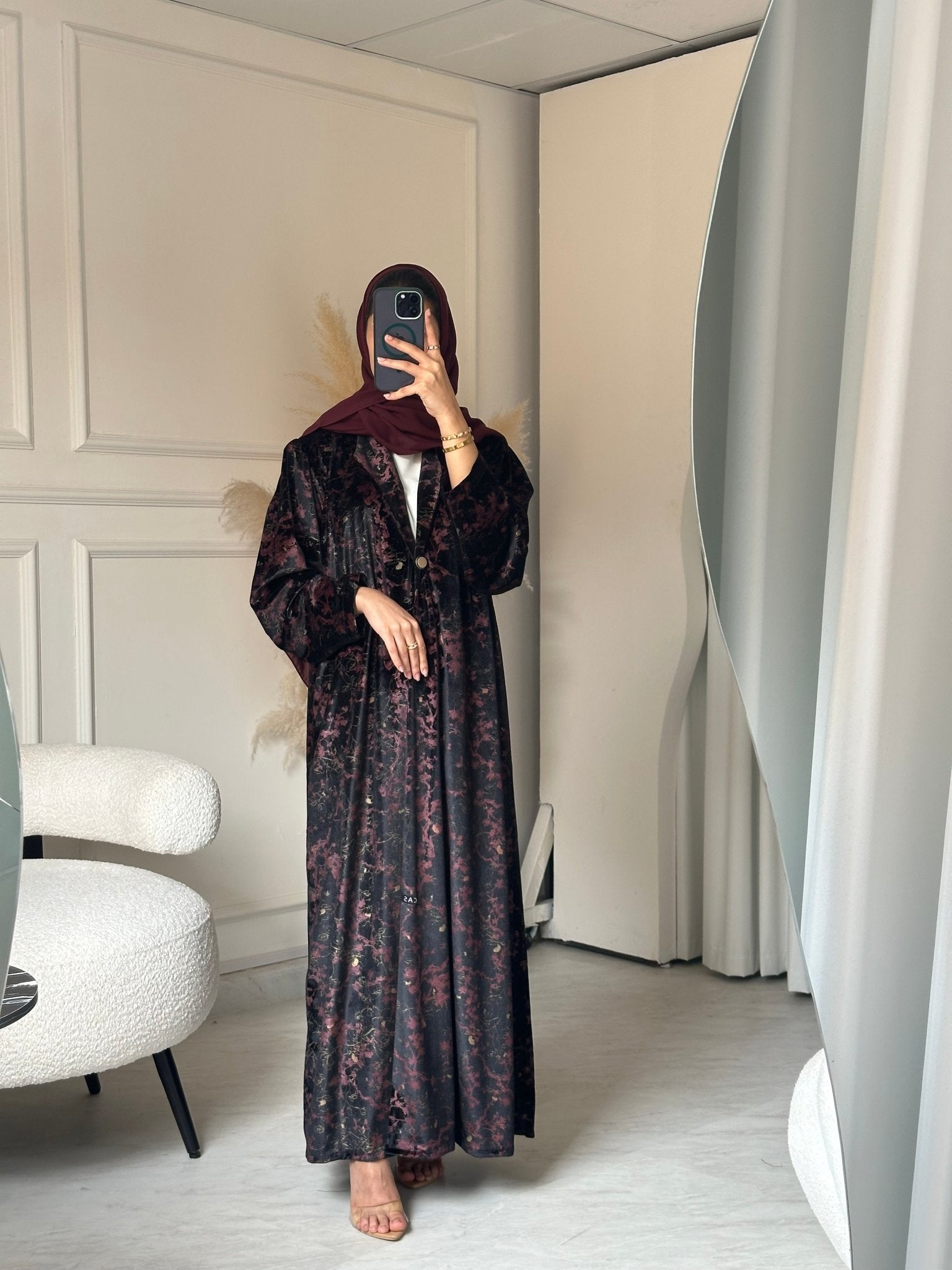 C 0777 Burgundy Coat Velvet Abaya