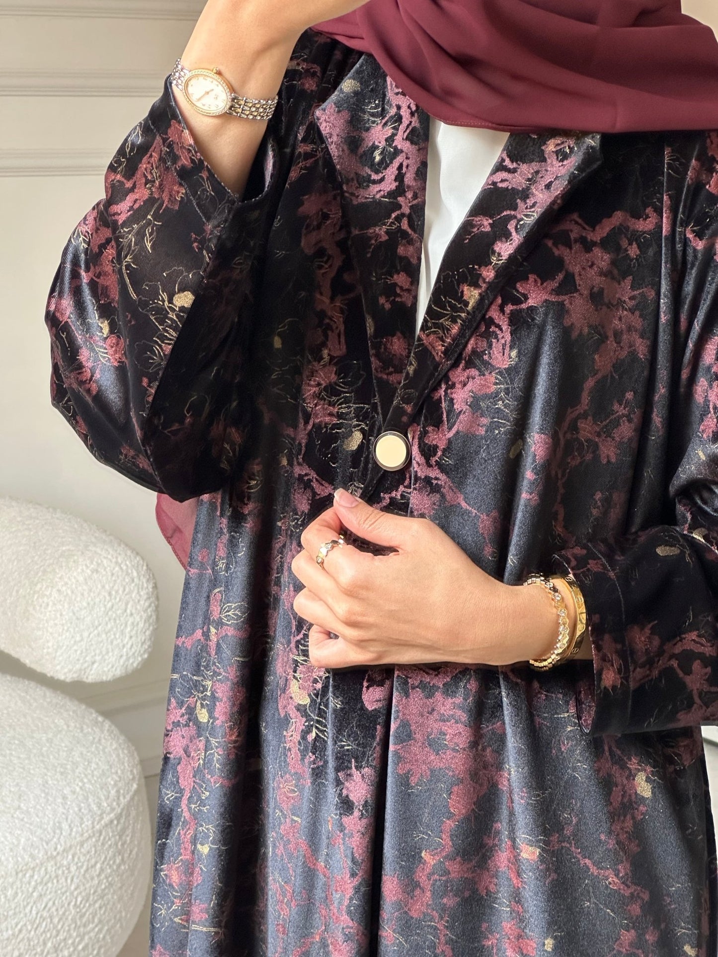 C 0777 Burgundy Coat Velvet Abaya