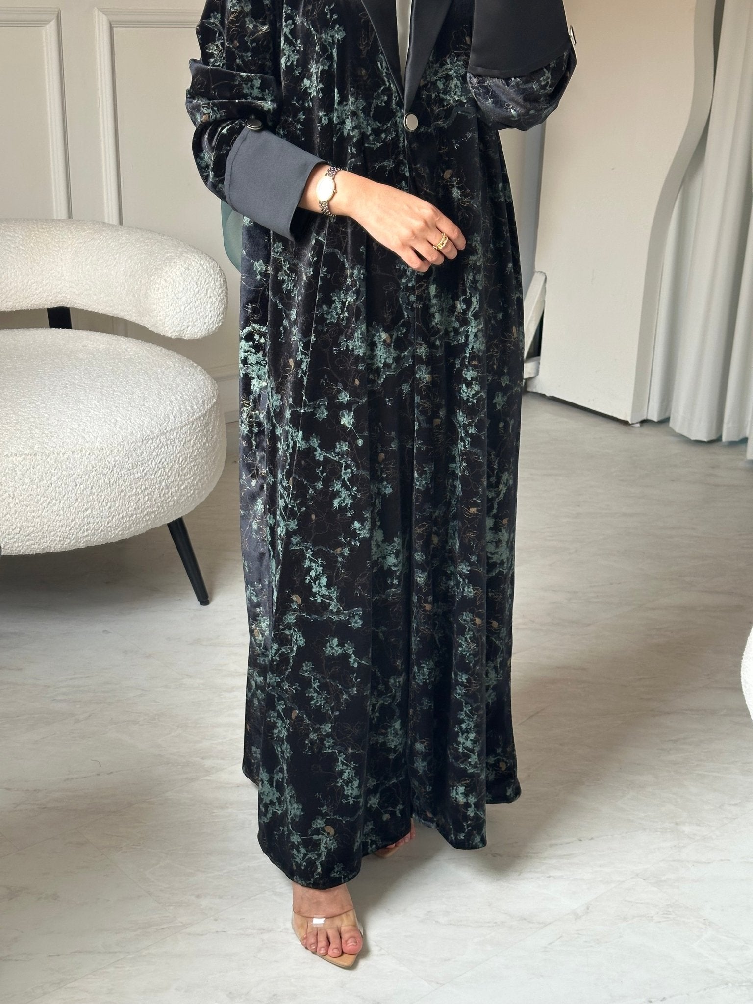 C 0778 Green Coat Velvet Abaya