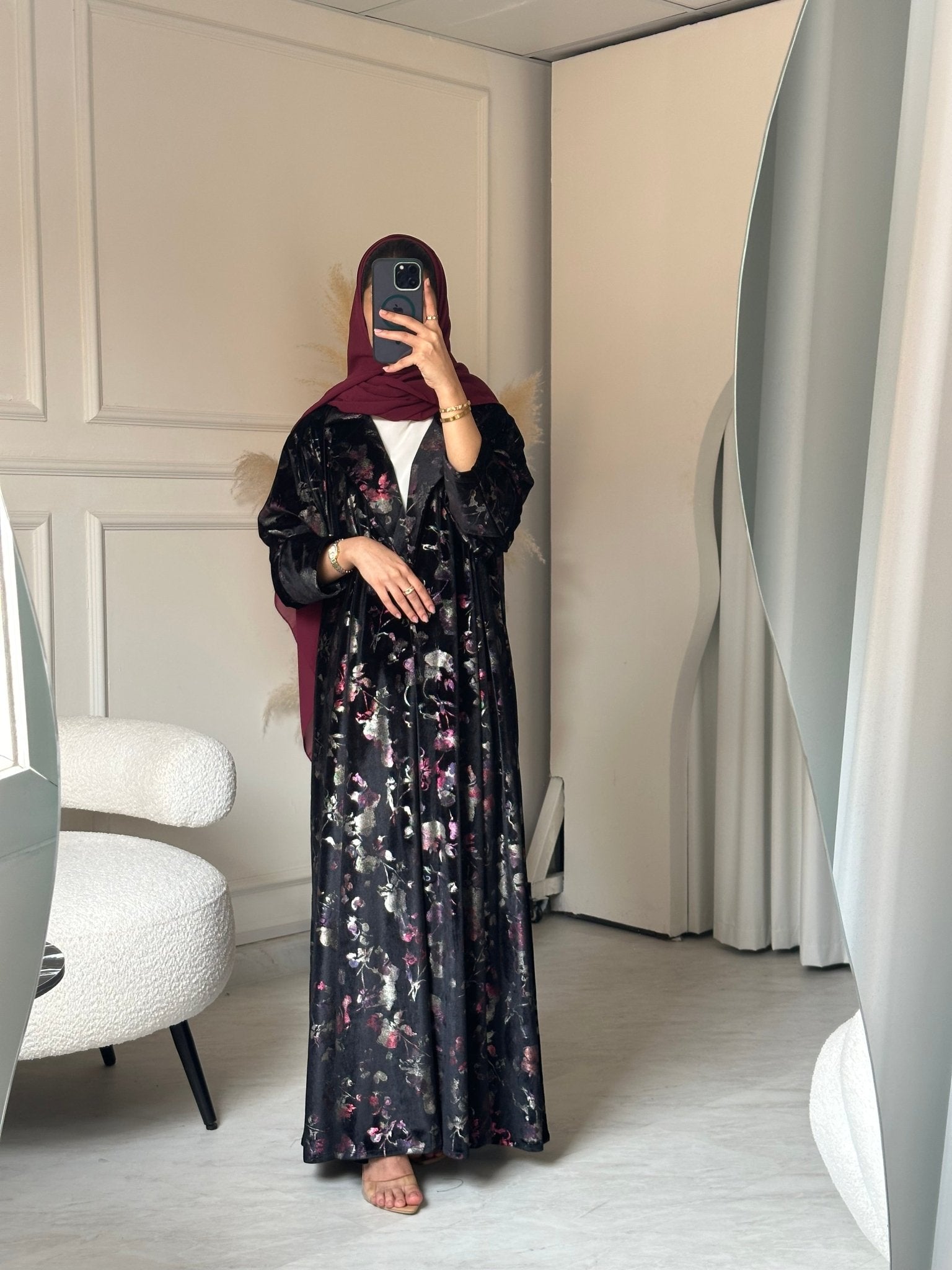 C 0779 Burgundy Coat Velvet Abaya