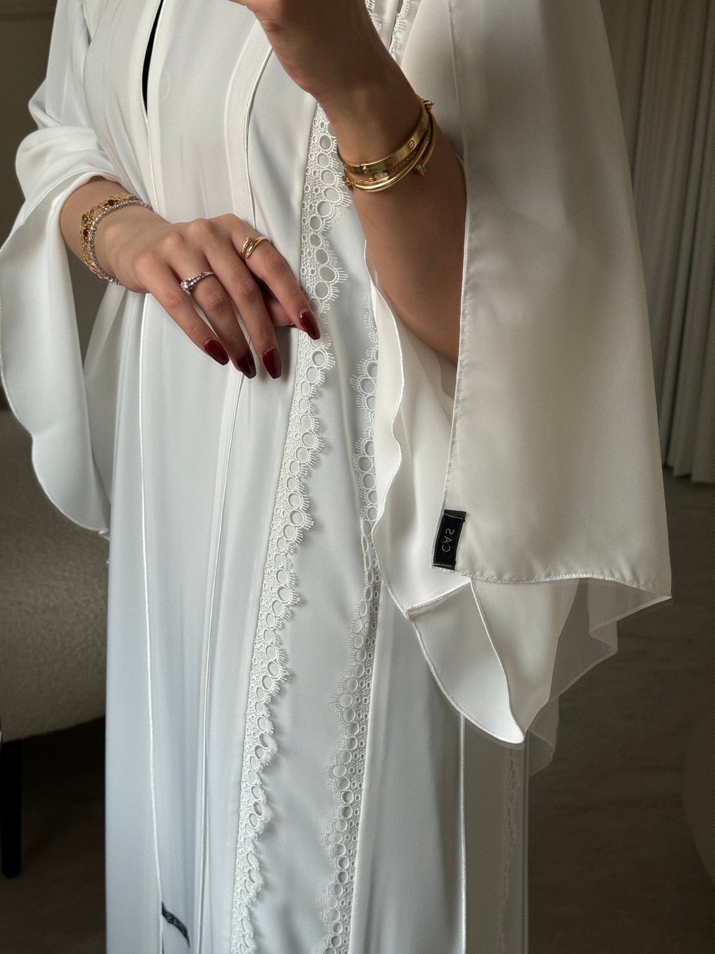 C 0788 White Lace Nada Abaya