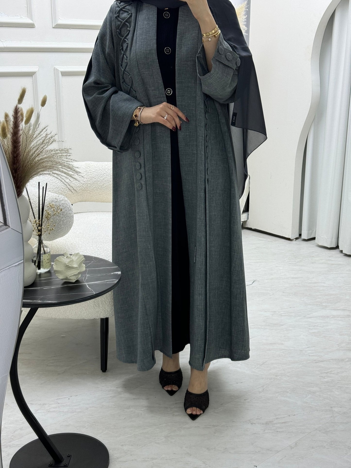 C 0790 Grey 3D Linen Abaya