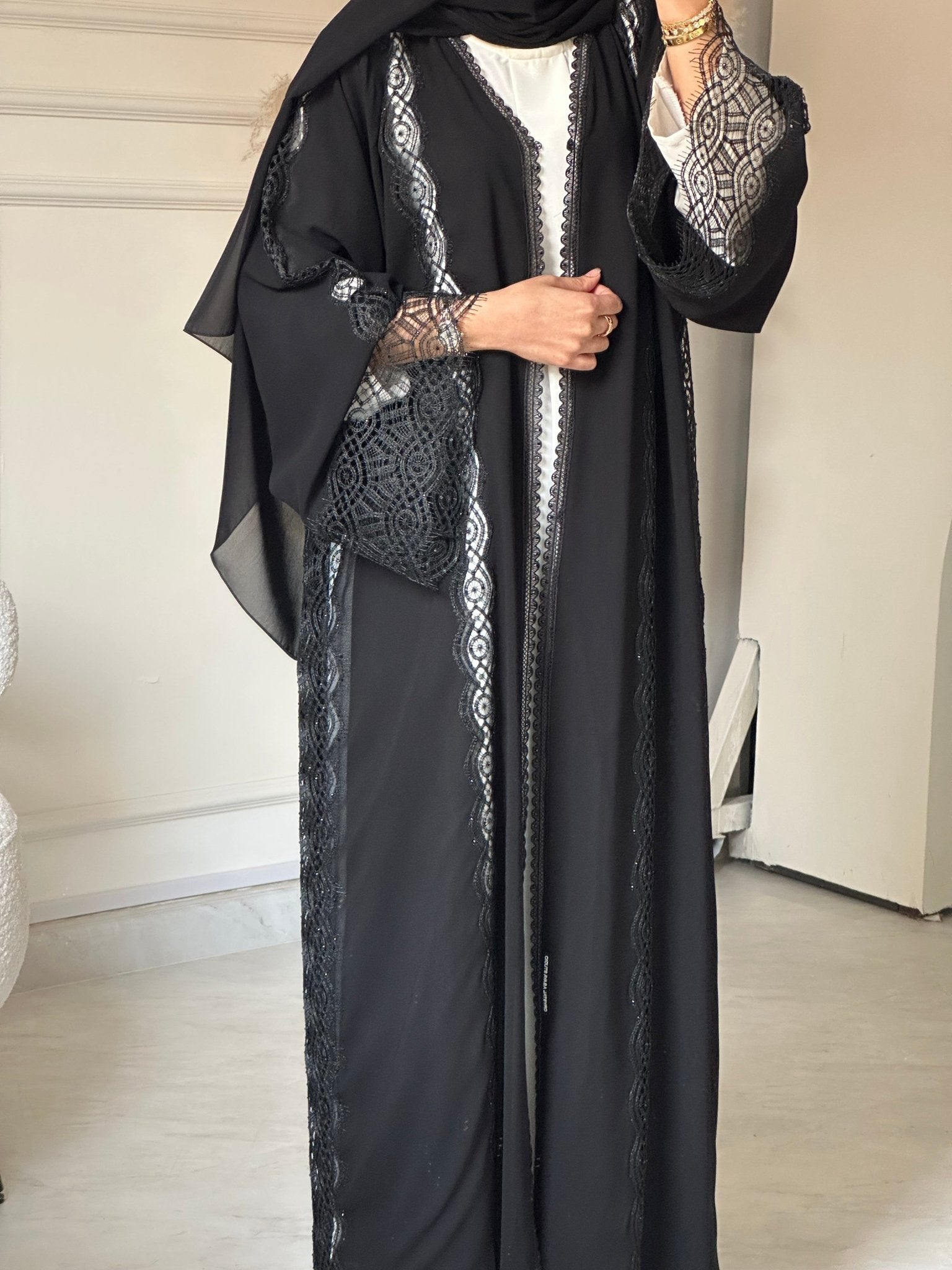 C 0799 Black Lace Abaya