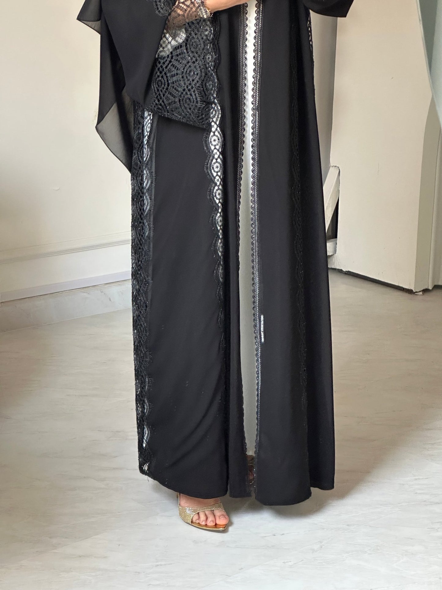 C 0799 Black Lace Abaya