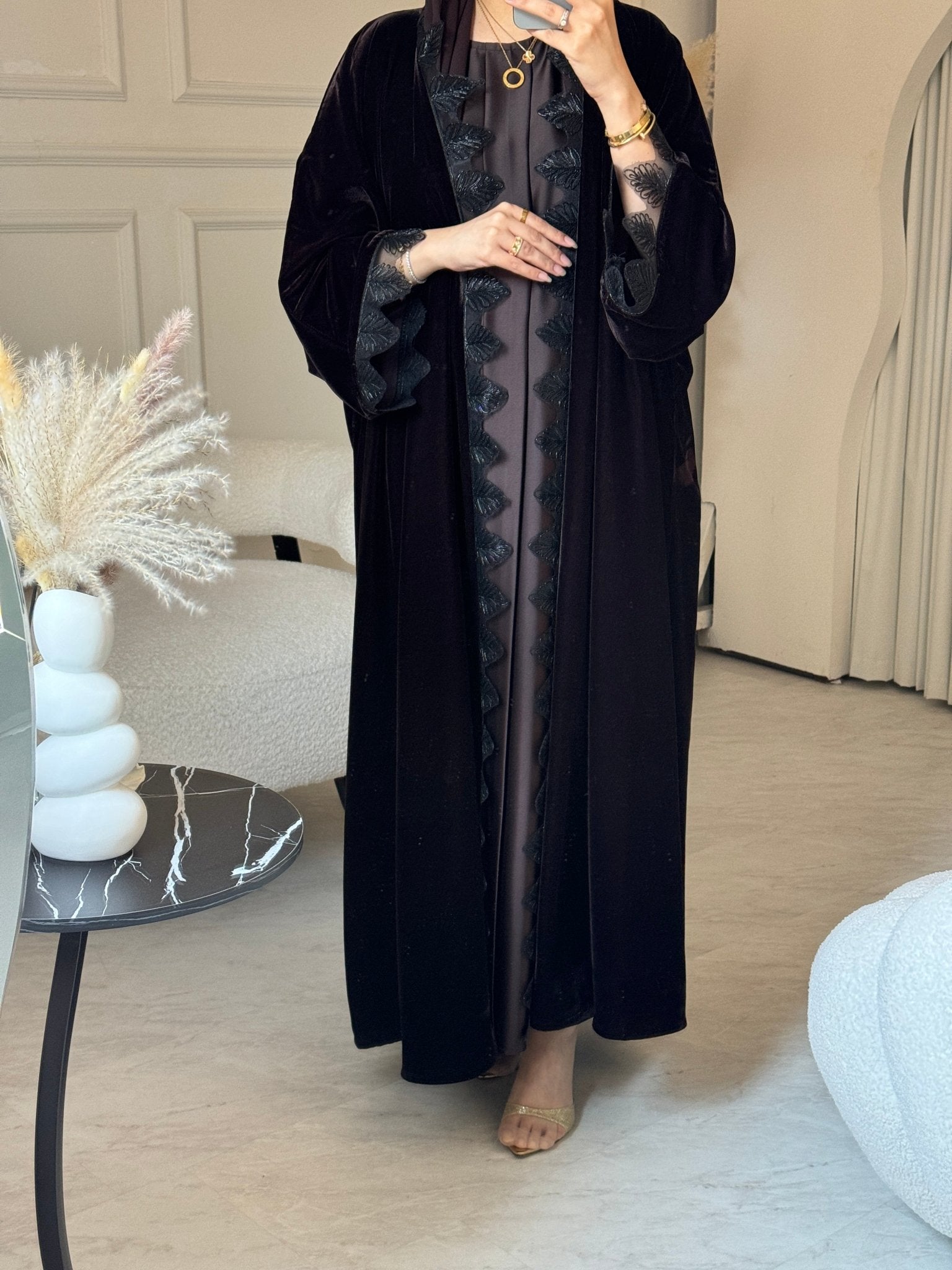 C 0812 - 02 Brown Velvet Lace Abaya
