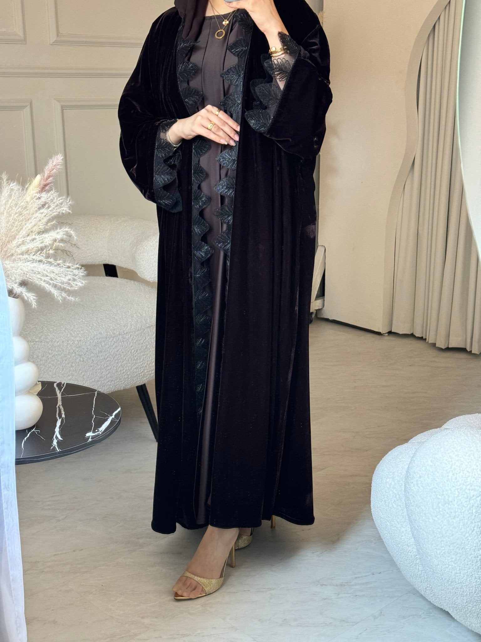 C 0812 - 02 Brown Velvet Lace Abaya