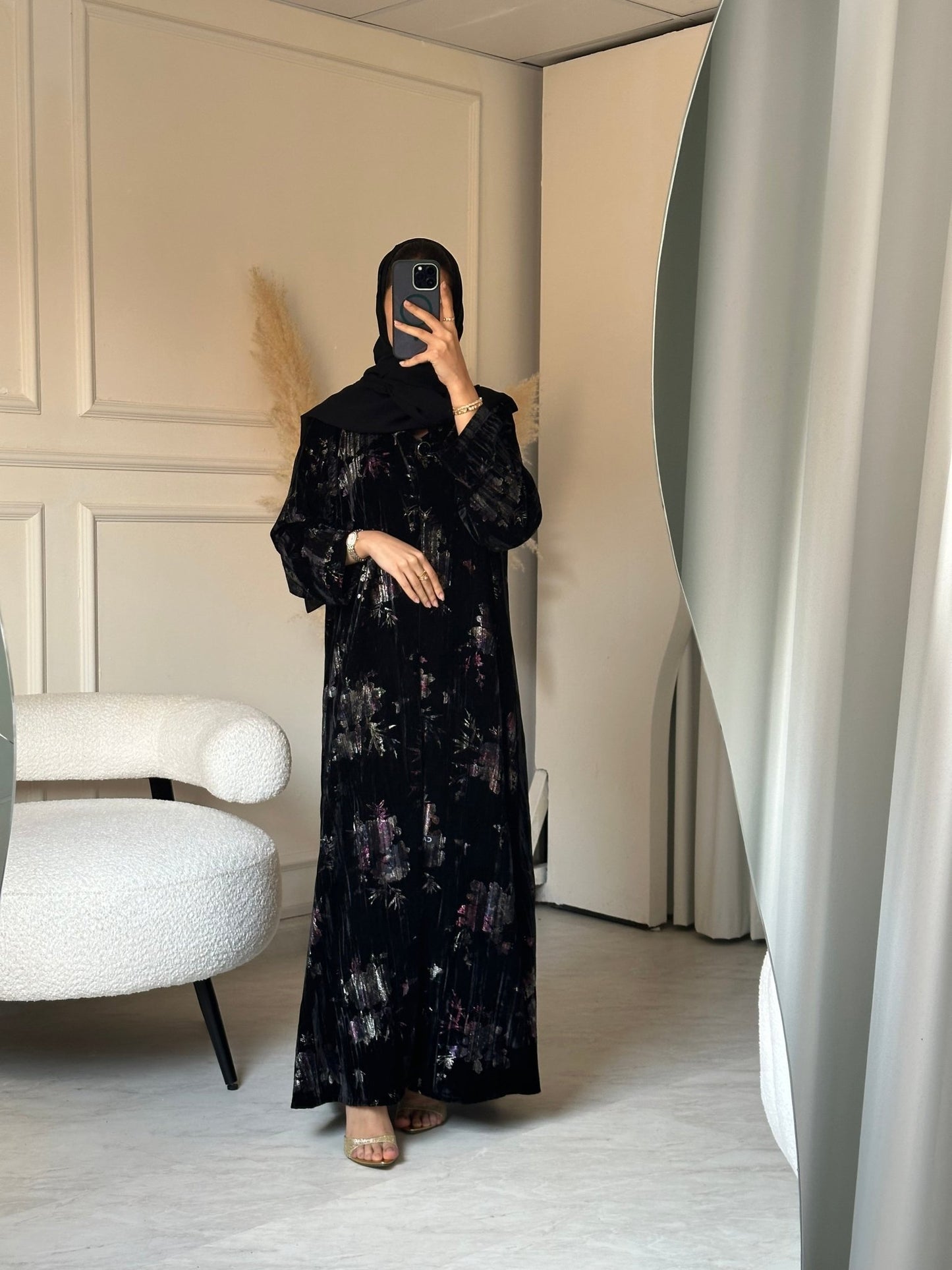 C 0820 Black Velvet Abaya