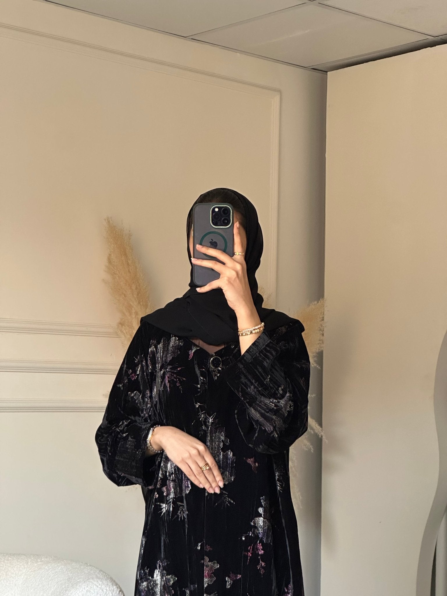 C 0820 Black Velvet Abaya