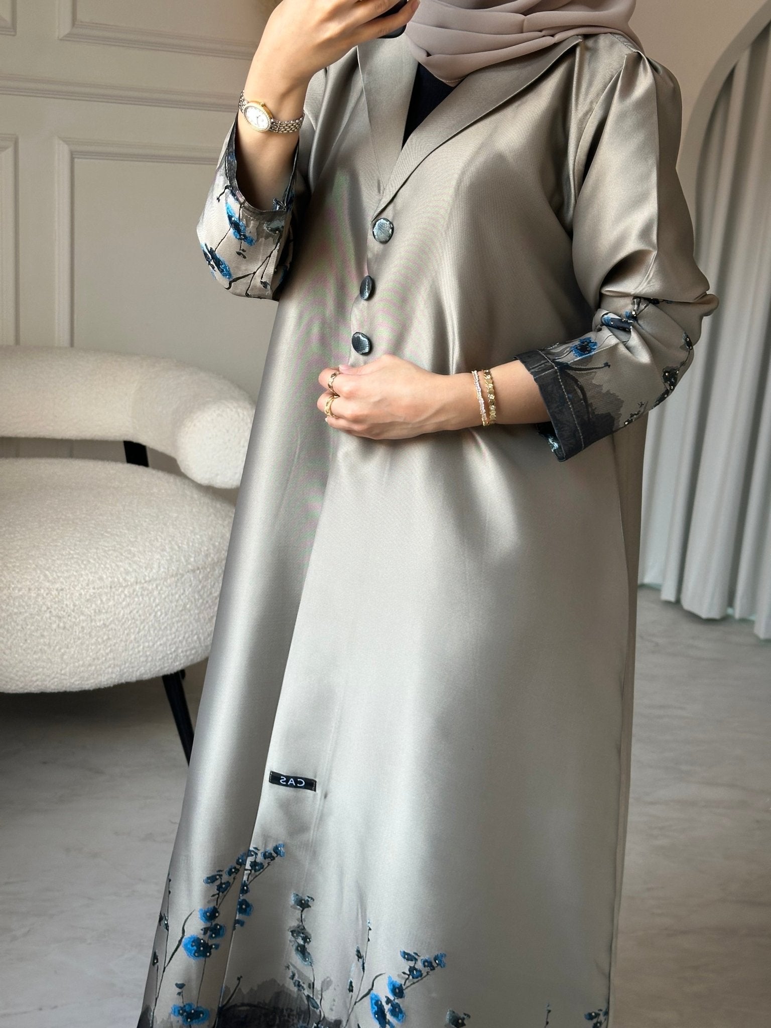 C 0823 - 01 Beige Floral Printed Abaya