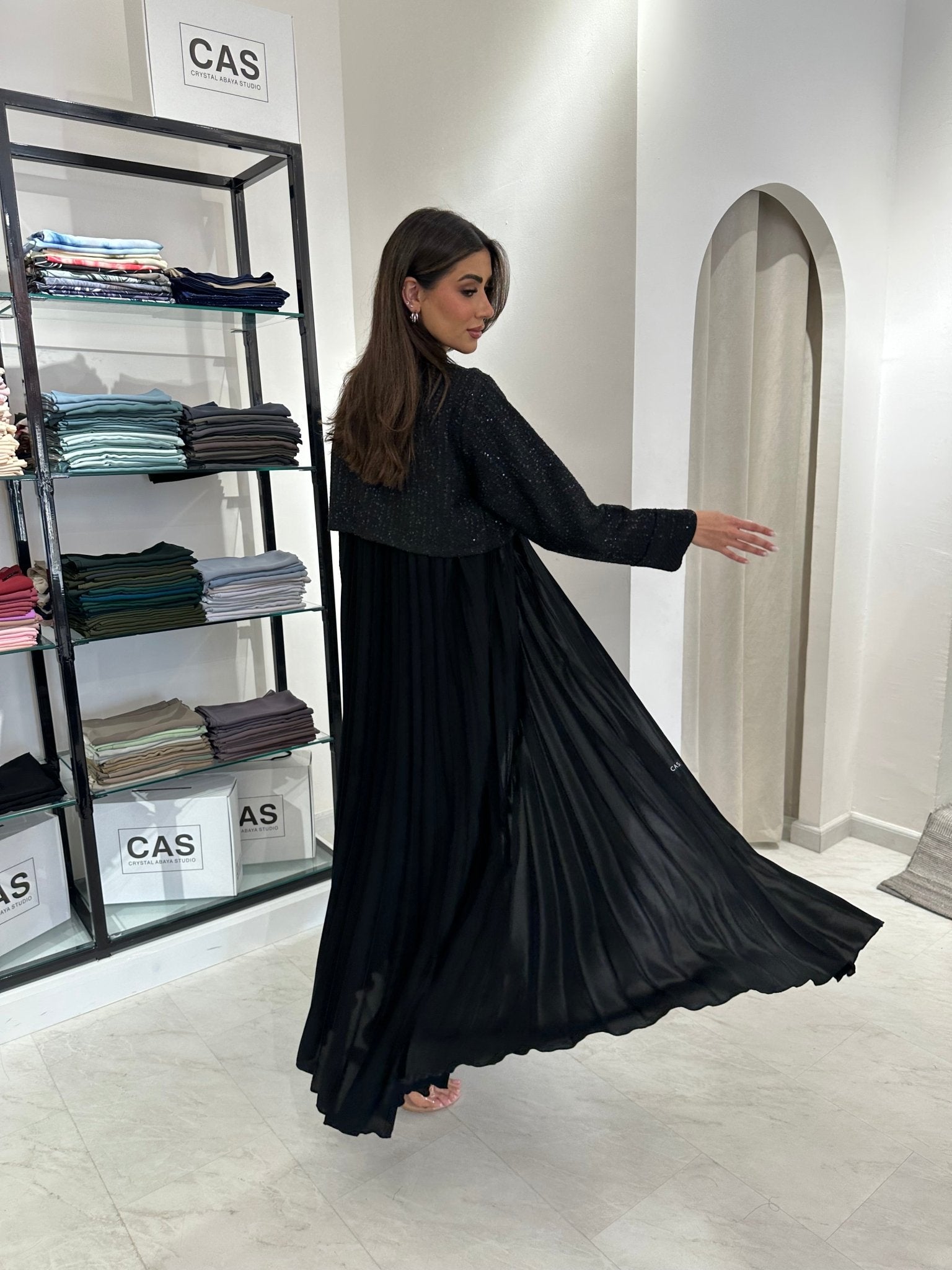 C 0828 - 01 Black Pleated Abaya