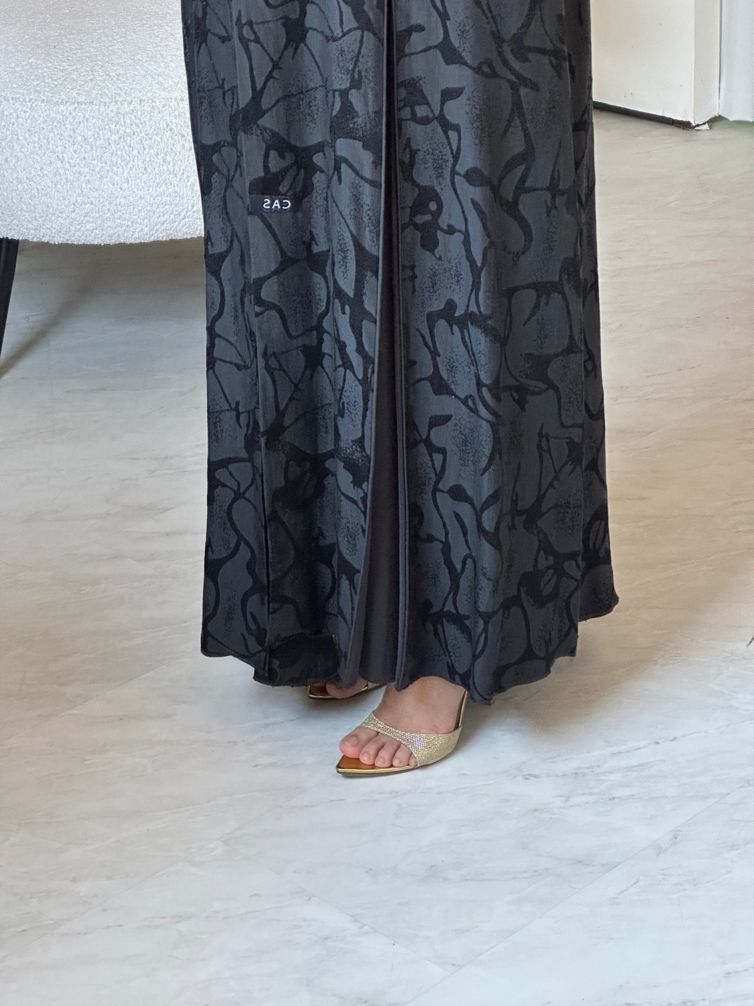 C 0839 Black Grey Printed Abaya