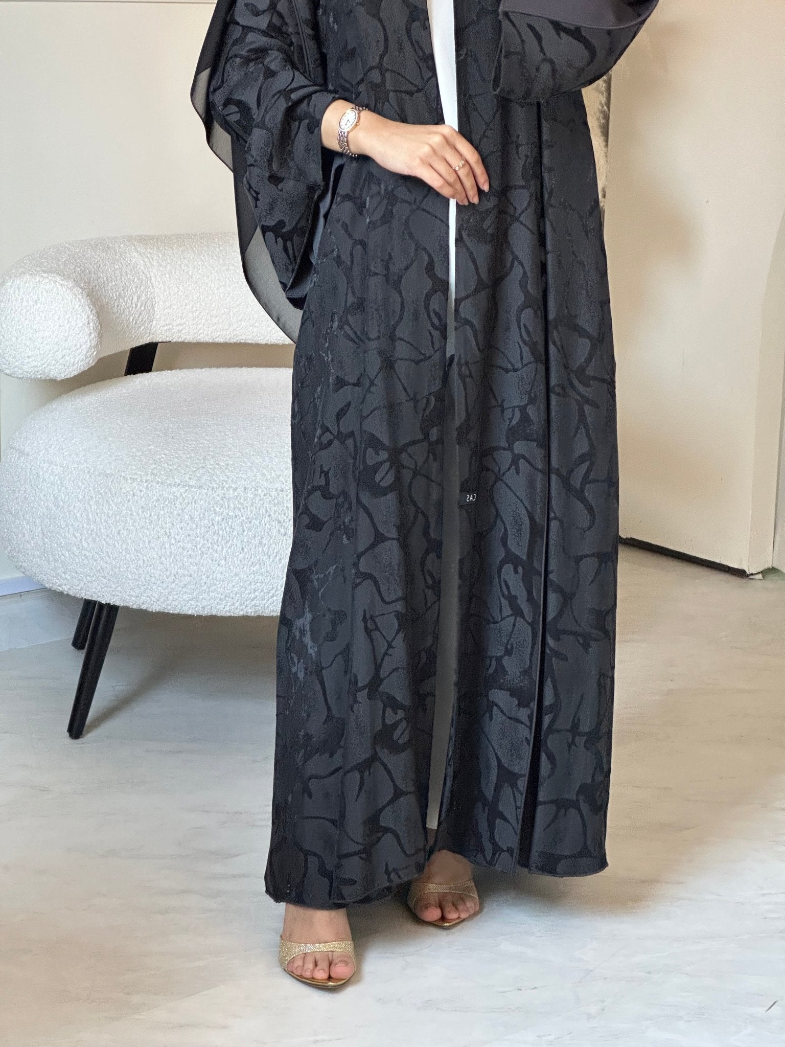 C 0839 Black Grey Printed Abaya