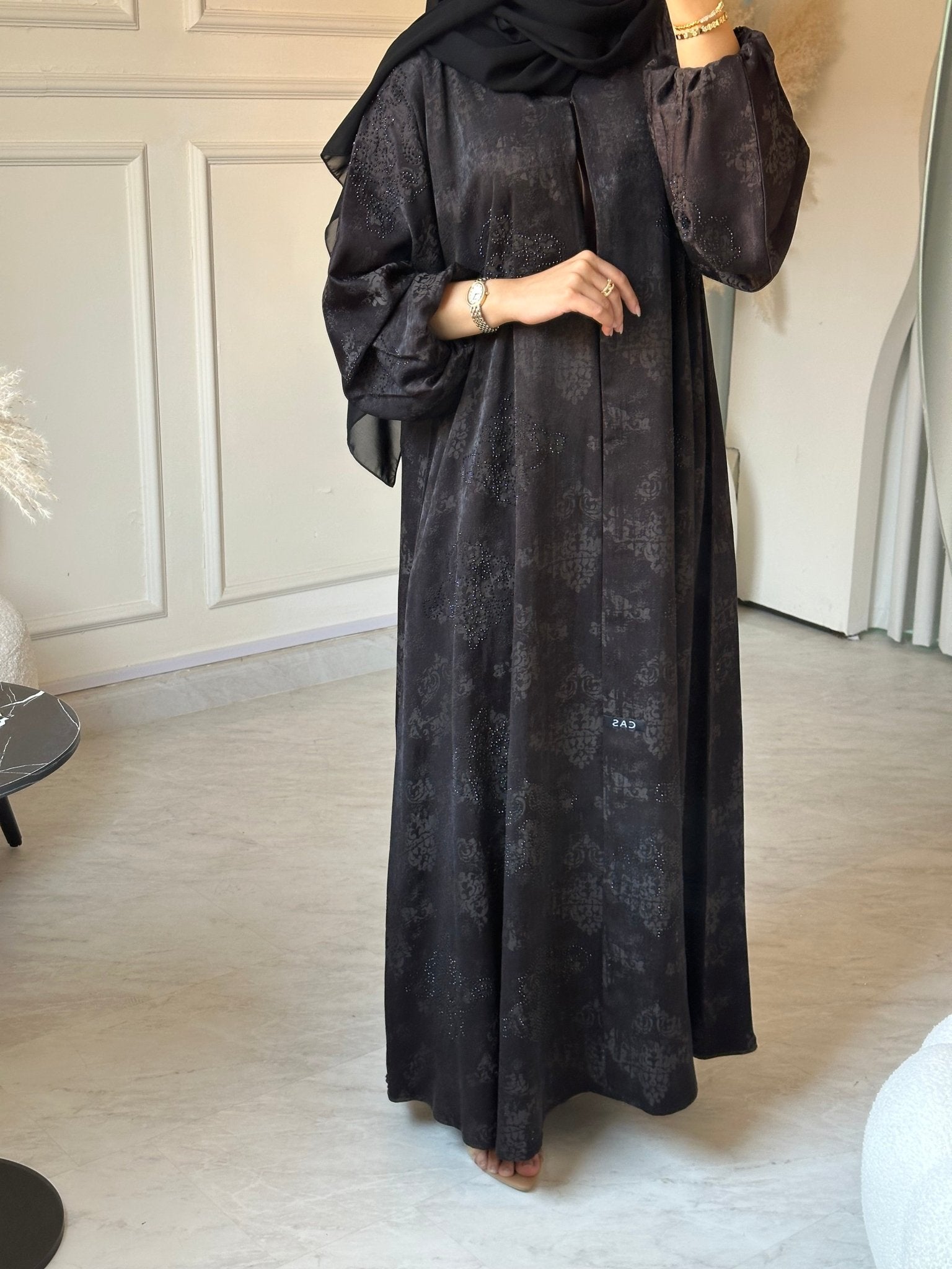 C 0880 Black Printed Abaya