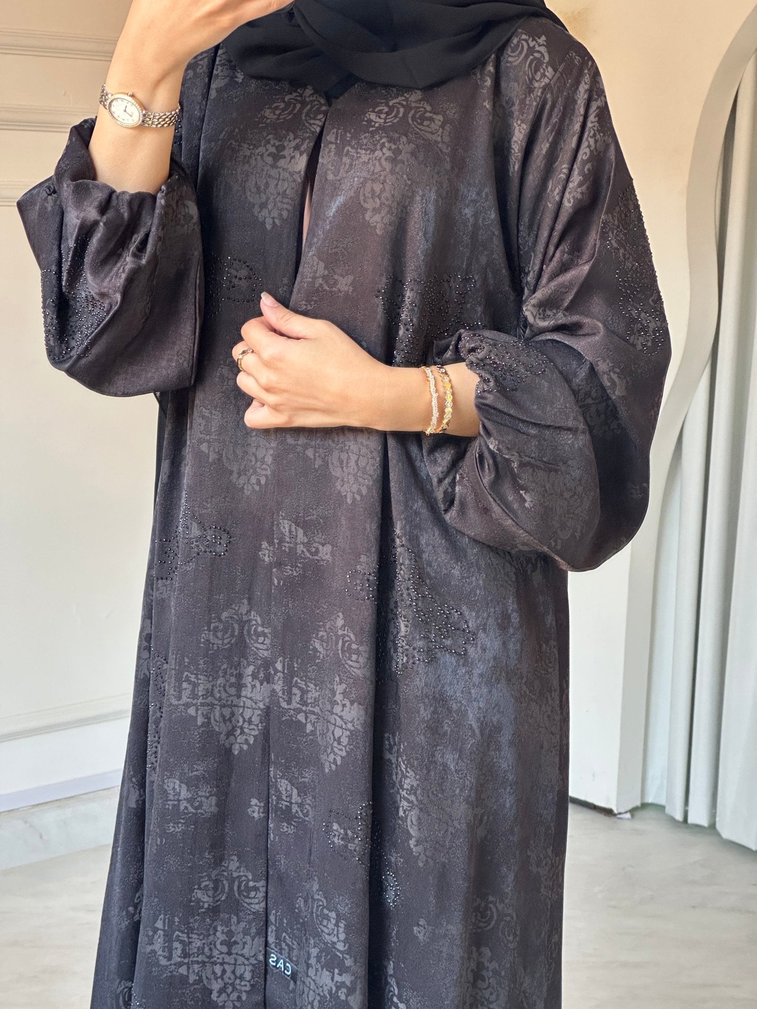 C 0880 Black Printed Abaya