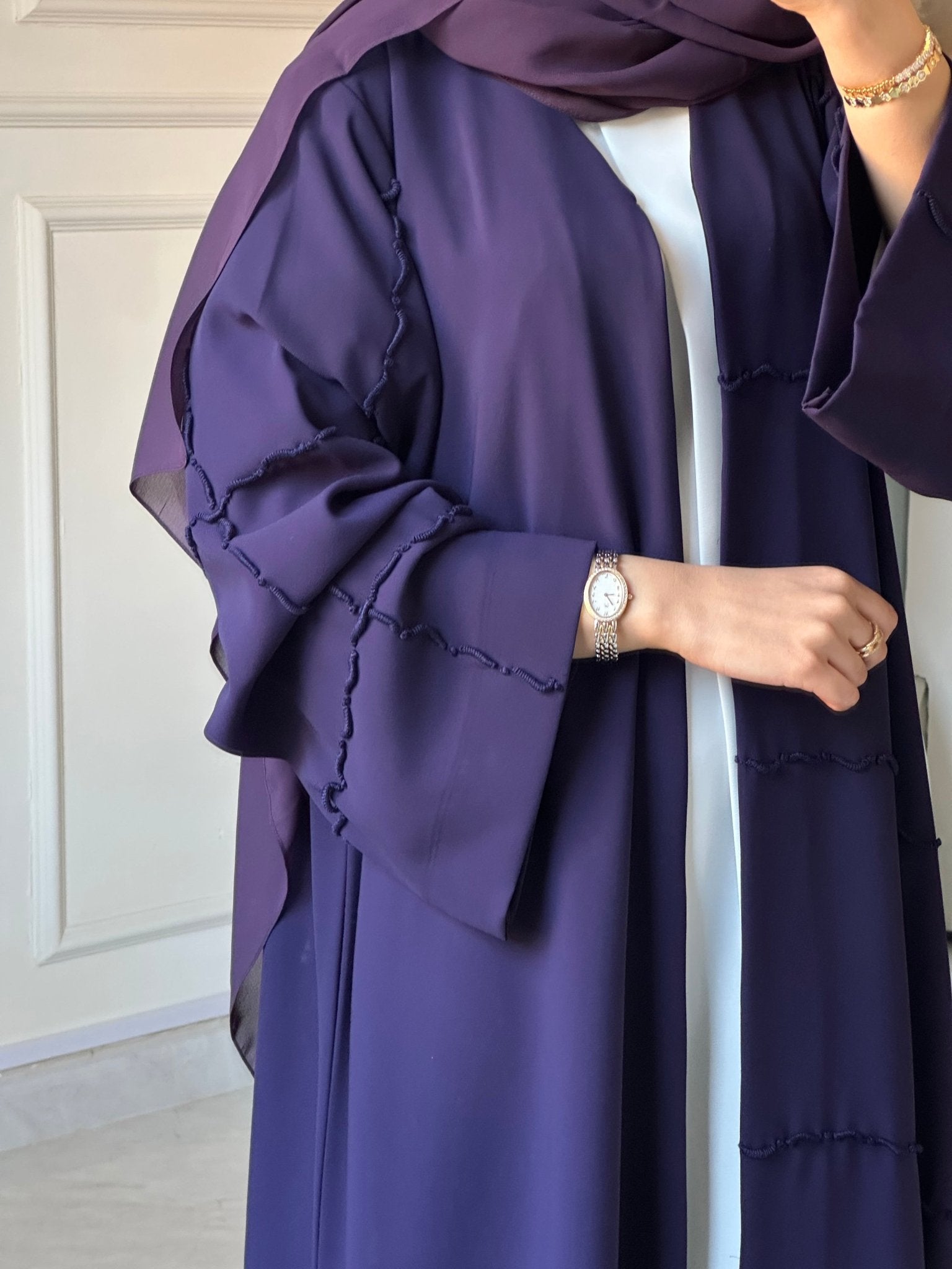 C 0882 Dark Purple Abaya