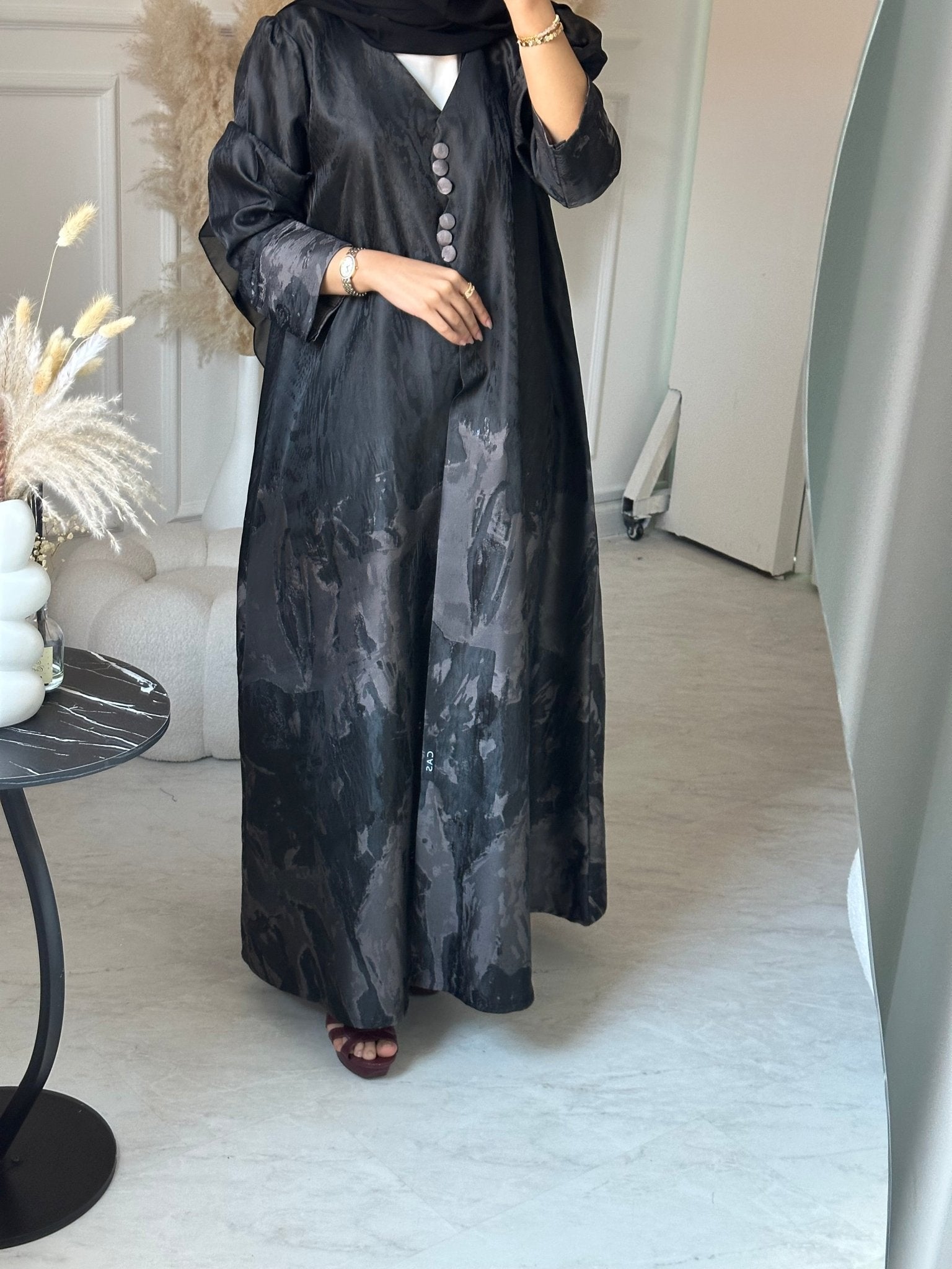 C 0894 Grey Jacquard Abaya