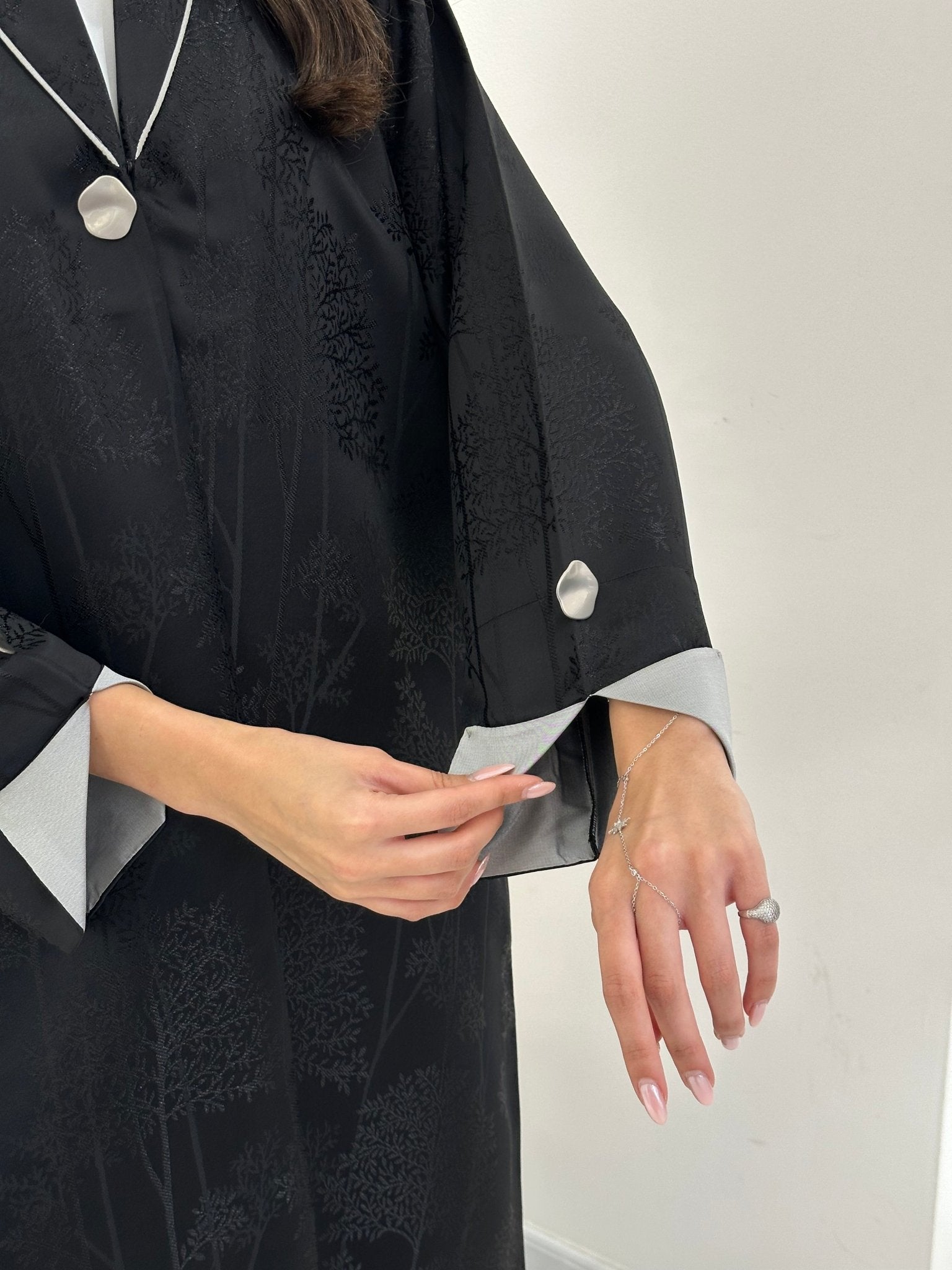 C 0900 Black Coat Abaya